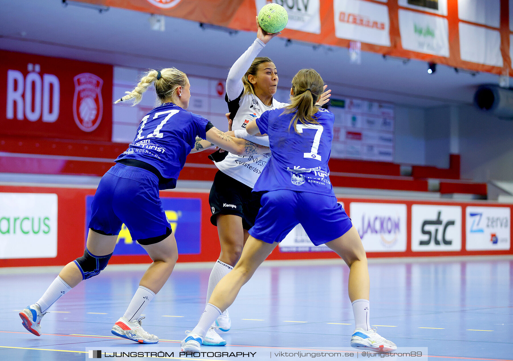 Annliz Cup Superelit VästeråsIrsta HF-Roskilde 33-22,dam,Skövde Idrottshall,Skövde,Sverige,Handboll,,2022,290042