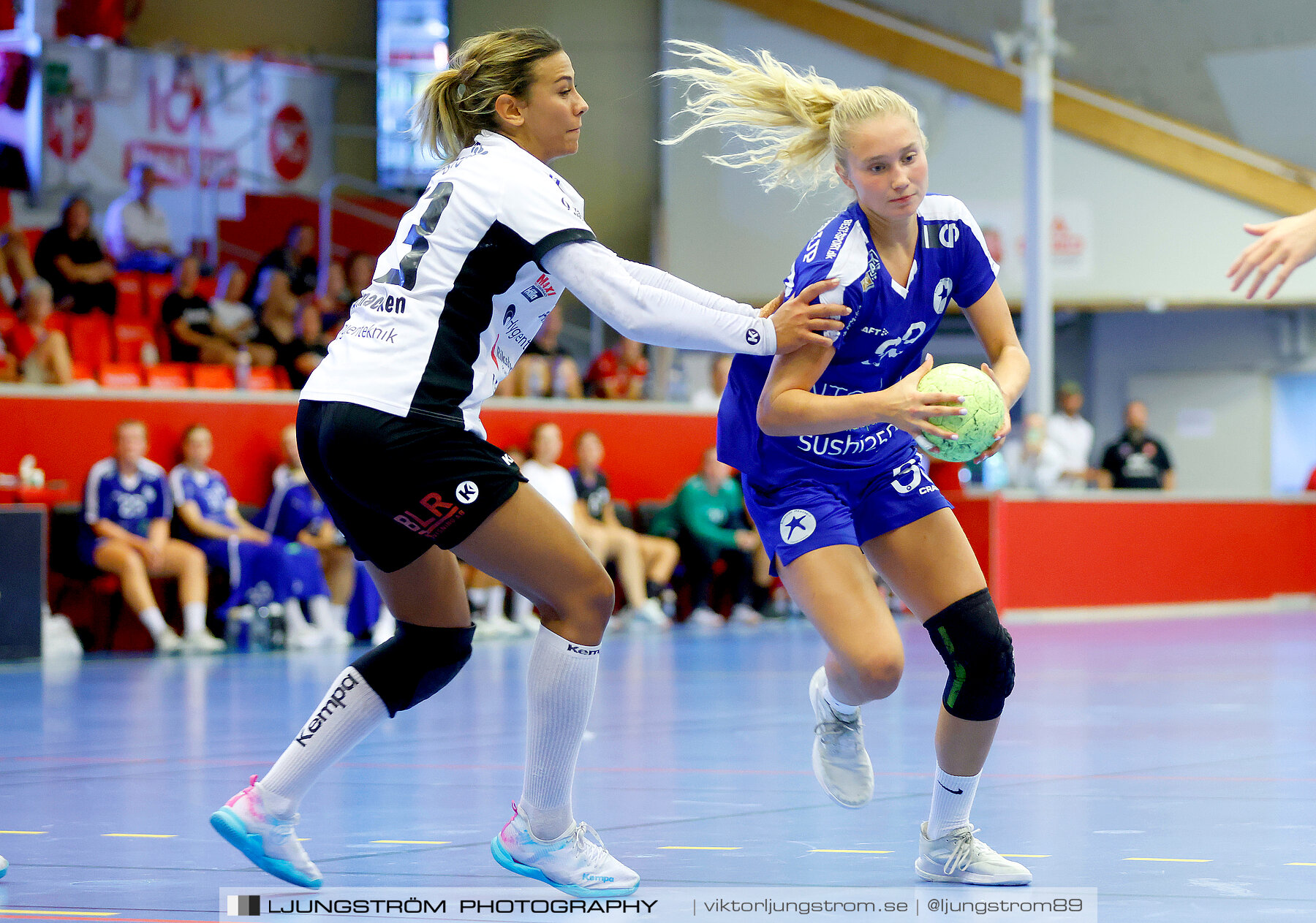 Annliz Cup Superelit VästeråsIrsta HF-Roskilde 33-22,dam,Skövde Idrottshall,Skövde,Sverige,Handboll,,2022,290053