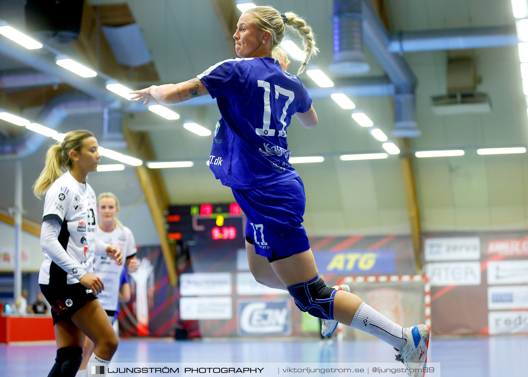 Annliz Cup Superelit VästeråsIrsta HF-Roskilde 33-22,dam,Skövde Idrottshall,Skövde,Sverige,Handboll,,2022,290071