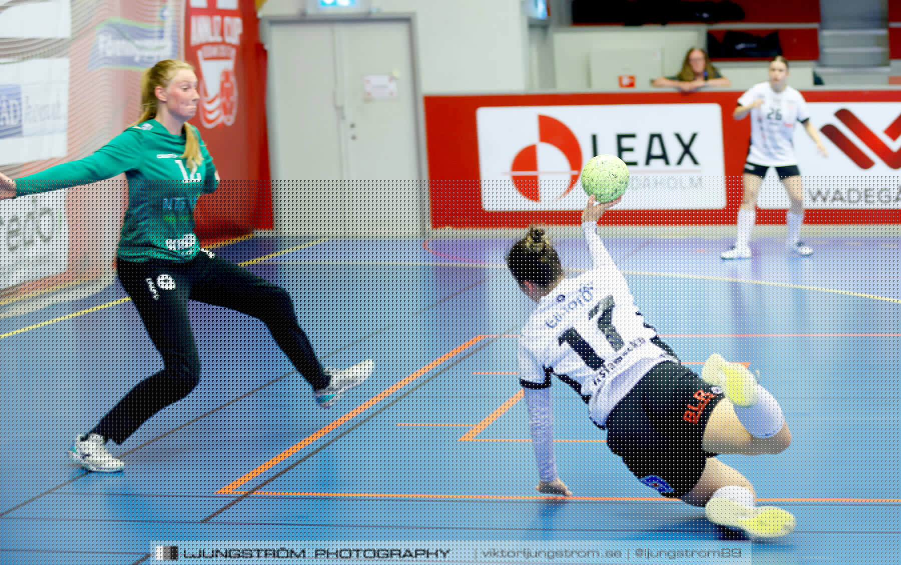 Annliz Cup Superelit VästeråsIrsta HF-Roskilde 33-22,dam,Skövde Idrottshall,Skövde,Sverige,Handboll,,2022,290147