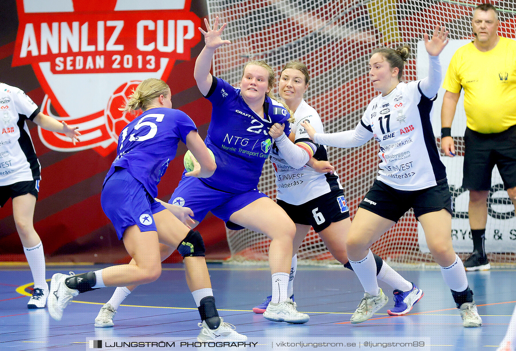 Annliz Cup Superelit VästeråsIrsta HF-Roskilde 33-22,dam,Skövde Idrottshall,Skövde,Sverige,Handboll,,2022,290158
