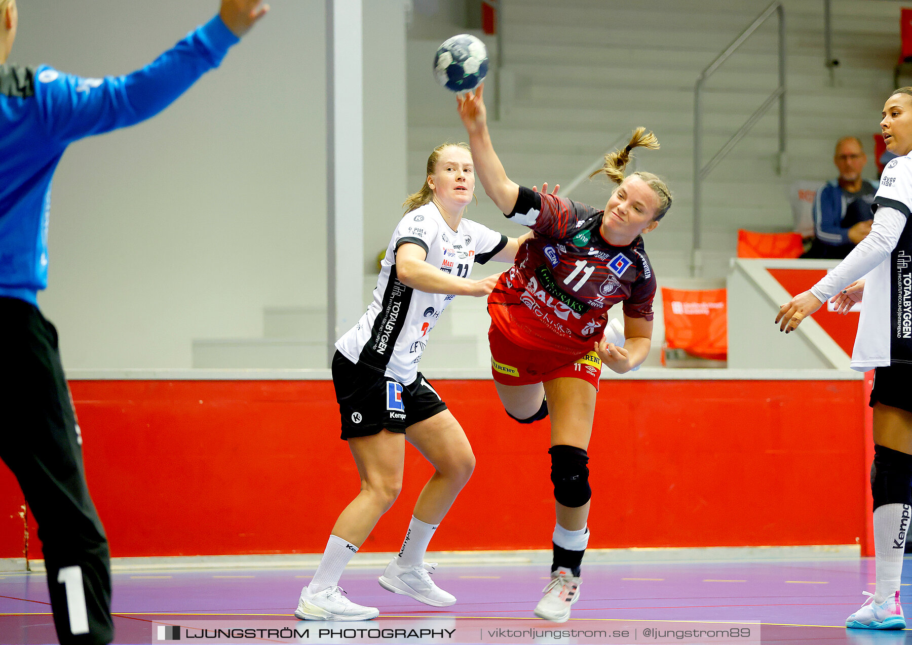 ATG Svenska Cupen Skövde HF-VästeråsIrsta HF 28-30,dam,Skövde Idrottshall,Skövde,Sverige,Handboll,,2022,290238