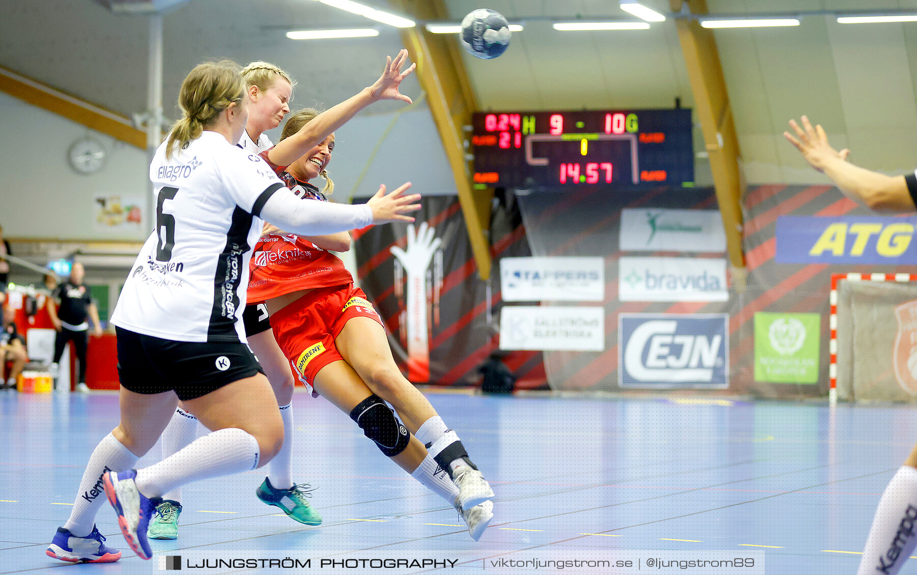ATG Svenska Cupen Skövde HF-VästeråsIrsta HF 28-30,dam,Skövde Idrottshall,Skövde,Sverige,Handboll,,2022,290239
