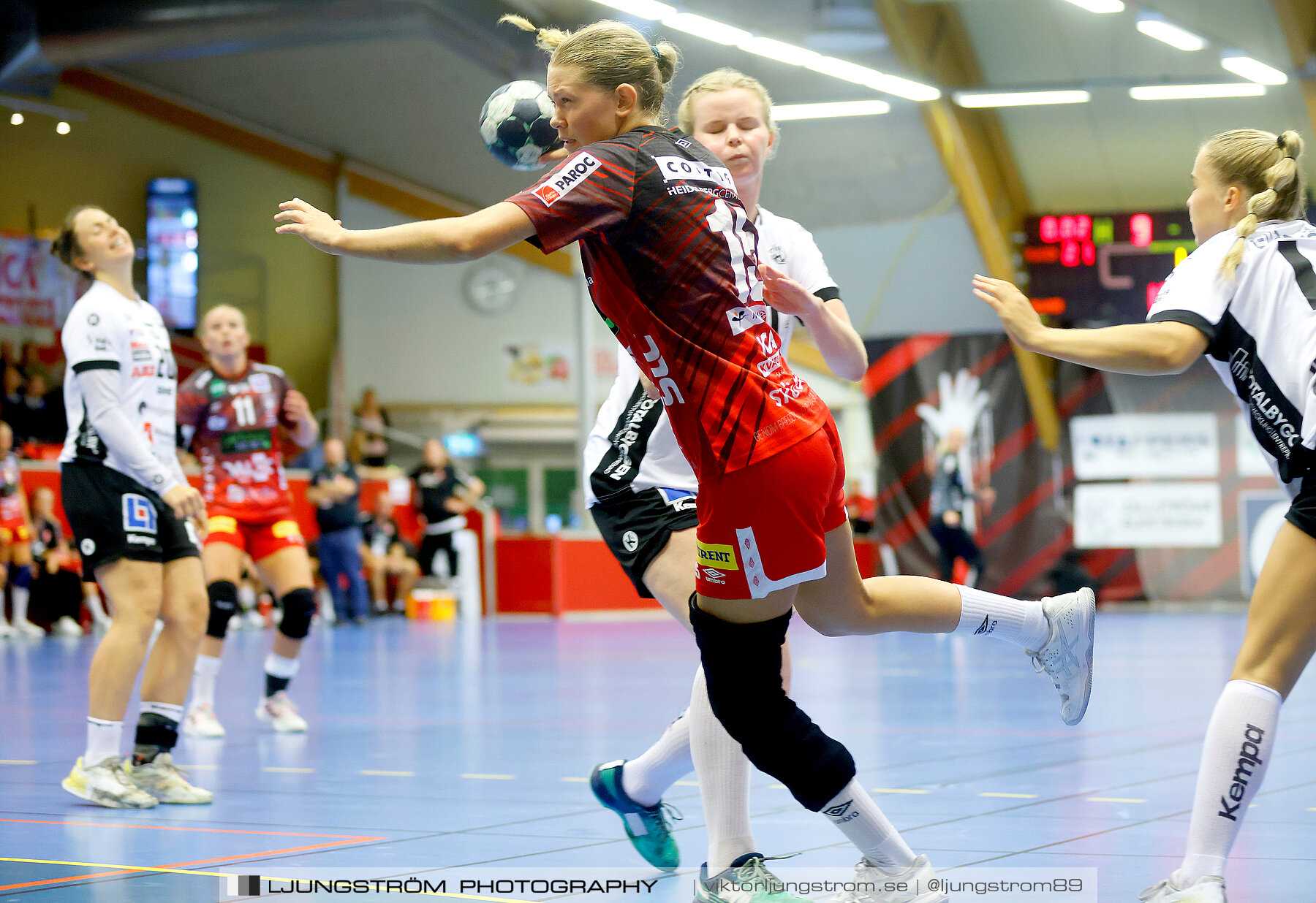 ATG Svenska Cupen Skövde HF-VästeråsIrsta HF 28-30,dam,Skövde Idrottshall,Skövde,Sverige,Handboll,,2022,290240