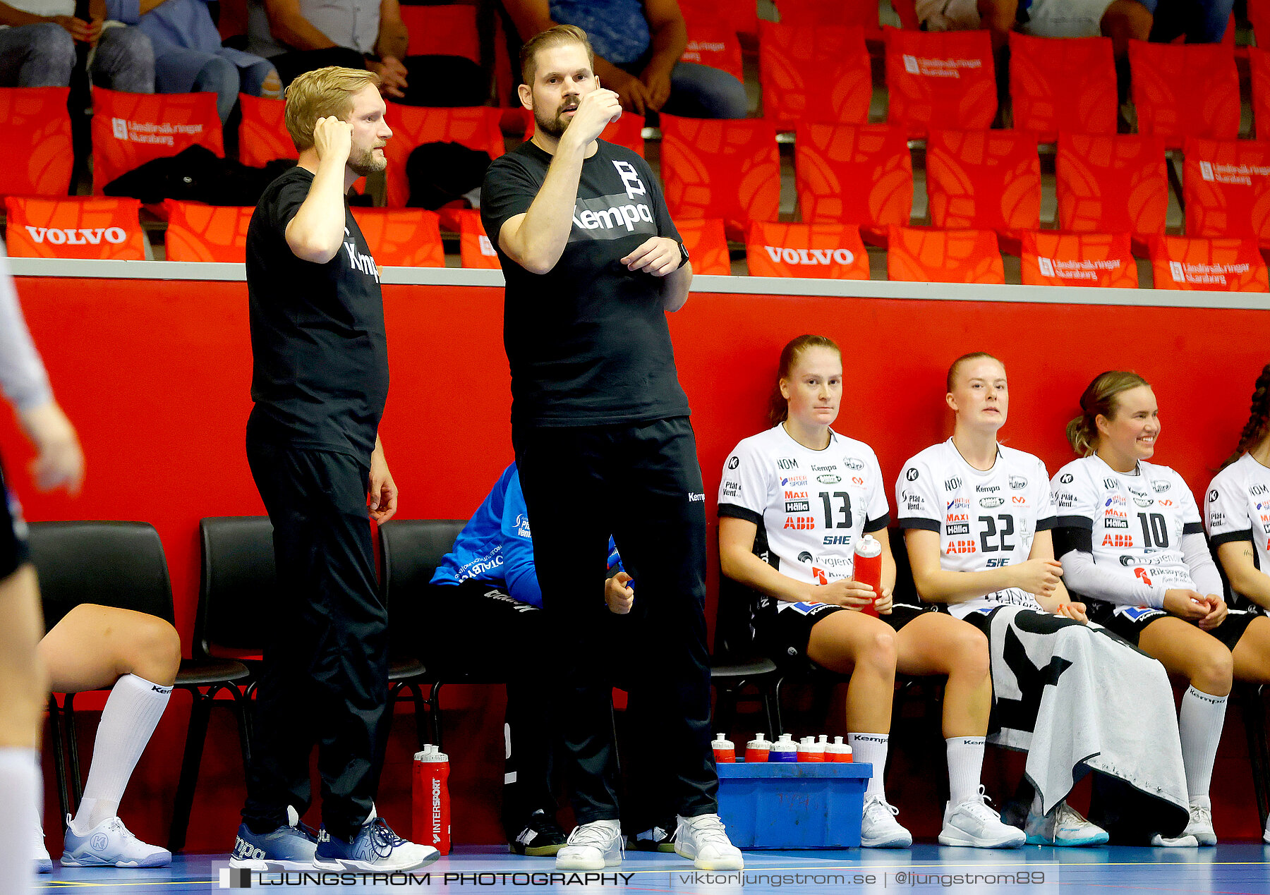 ATG Svenska Cupen Skövde HF-VästeråsIrsta HF 28-30,dam,Skövde Idrottshall,Skövde,Sverige,Handboll,,2022,290248