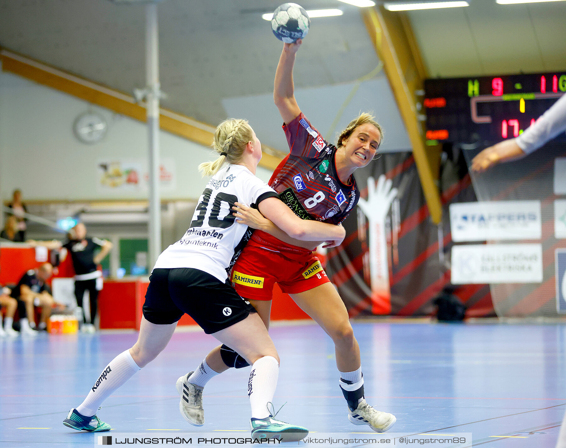 ATG Svenska Cupen Skövde HF-VästeråsIrsta HF 28-30,dam,Skövde Idrottshall,Skövde,Sverige,Handboll,,2022,290252