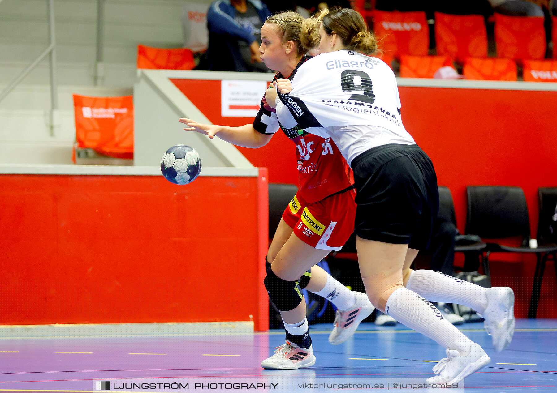 ATG Svenska Cupen Skövde HF-VästeråsIrsta HF 28-30,dam,Skövde Idrottshall,Skövde,Sverige,Handboll,,2022,290254