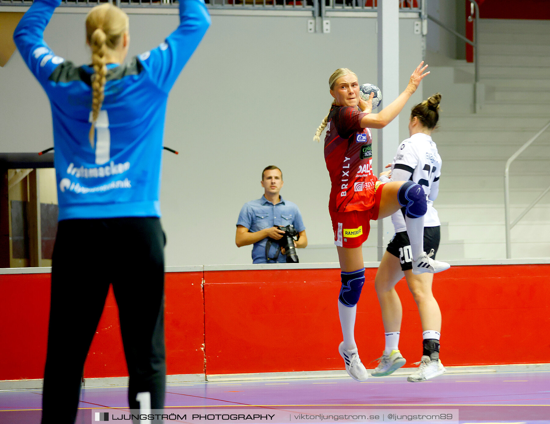 ATG Svenska Cupen Skövde HF-VästeråsIrsta HF 28-30,dam,Skövde Idrottshall,Skövde,Sverige,Handboll,,2022,290262