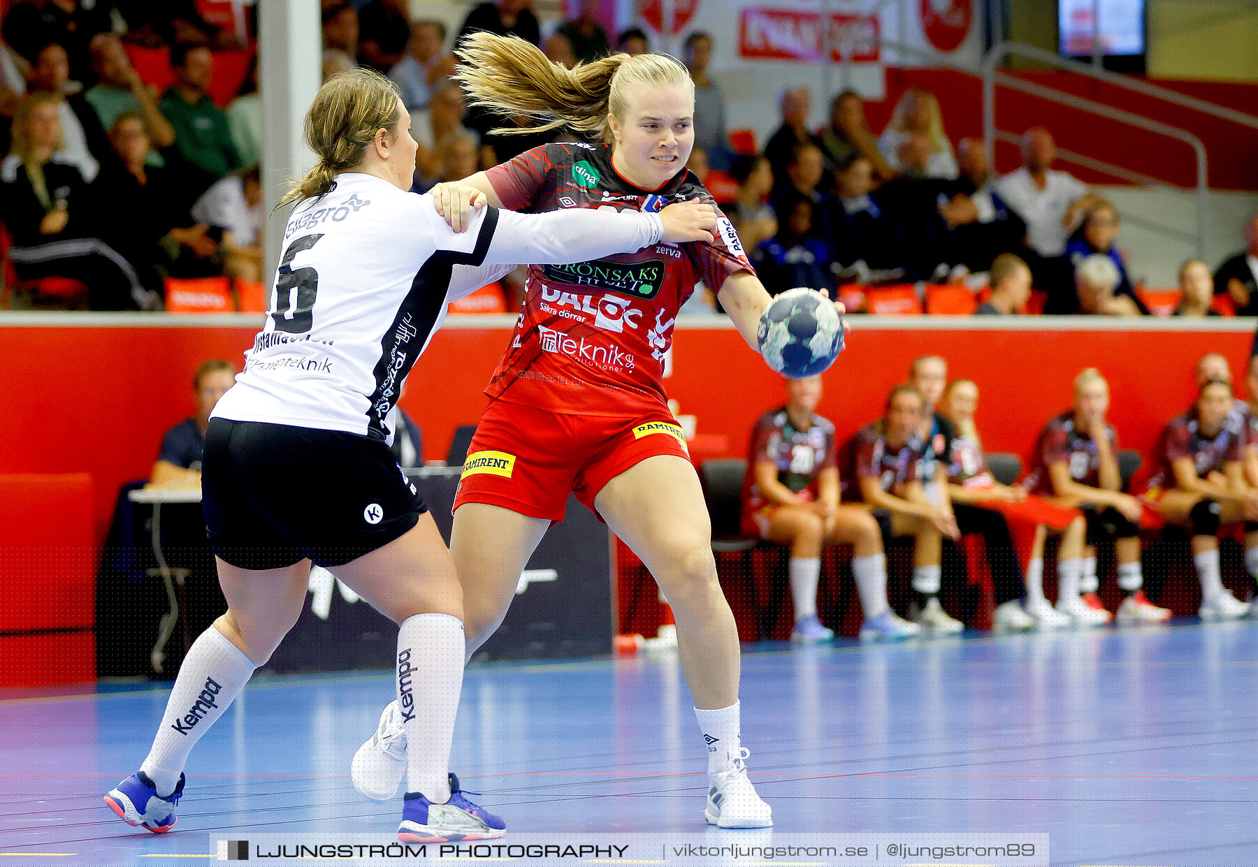 ATG Svenska Cupen Skövde HF-VästeråsIrsta HF 28-30,dam,Skövde Idrottshall,Skövde,Sverige,Handboll,,2022,290286