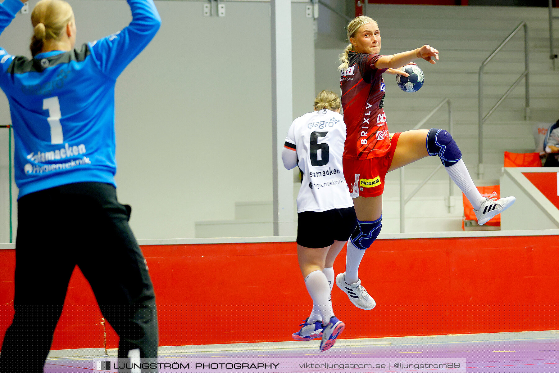 ATG Svenska Cupen Skövde HF-VästeråsIrsta HF 28-30,dam,Skövde Idrottshall,Skövde,Sverige,Handboll,,2022,290290