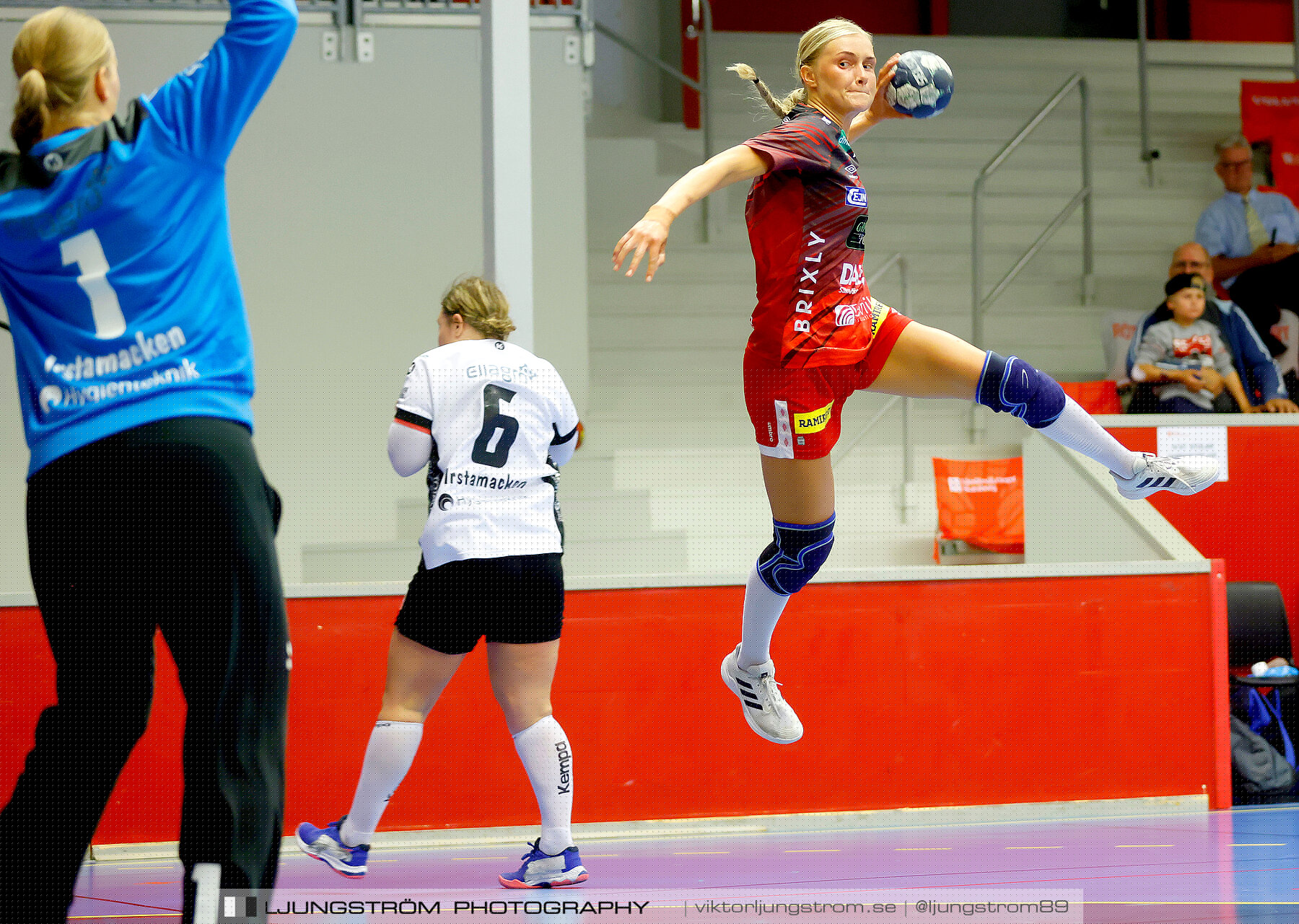 ATG Svenska Cupen Skövde HF-VästeråsIrsta HF 28-30,dam,Skövde Idrottshall,Skövde,Sverige,Handboll,,2022,290291