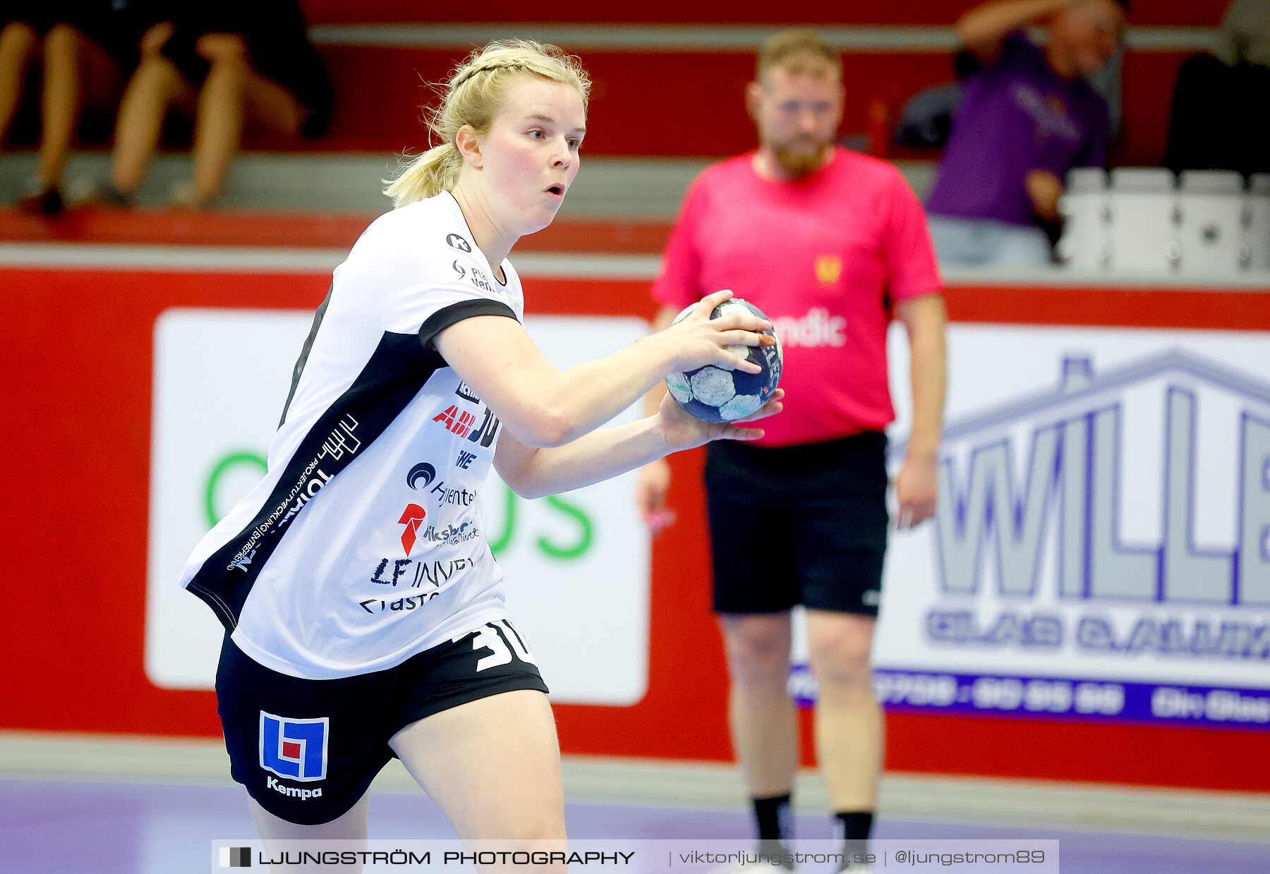 ATG Svenska Cupen Skövde HF-VästeråsIrsta HF 28-30,dam,Skövde Idrottshall,Skövde,Sverige,Handboll,,2022,290335