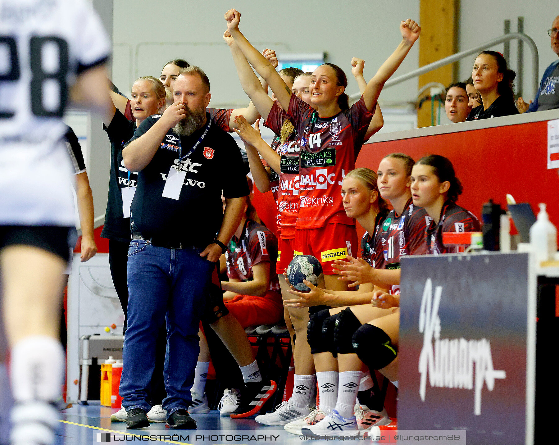 ATG Svenska Cupen Skövde HF-VästeråsIrsta HF 28-30,dam,Skövde Idrottshall,Skövde,Sverige,Handboll,,2022,290376