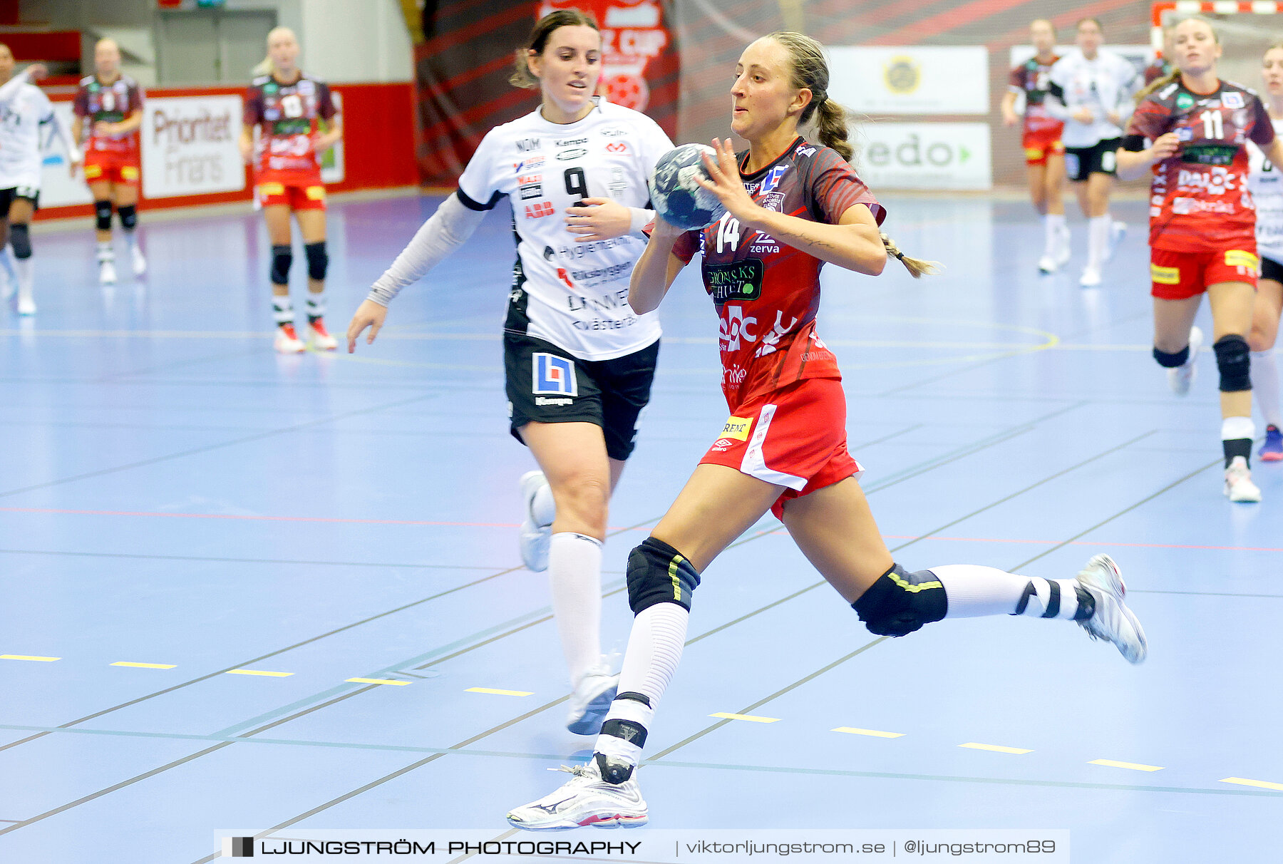 ATG Svenska Cupen Skövde HF-VästeråsIrsta HF 28-30,dam,Skövde Idrottshall,Skövde,Sverige,Handboll,,2022,290390