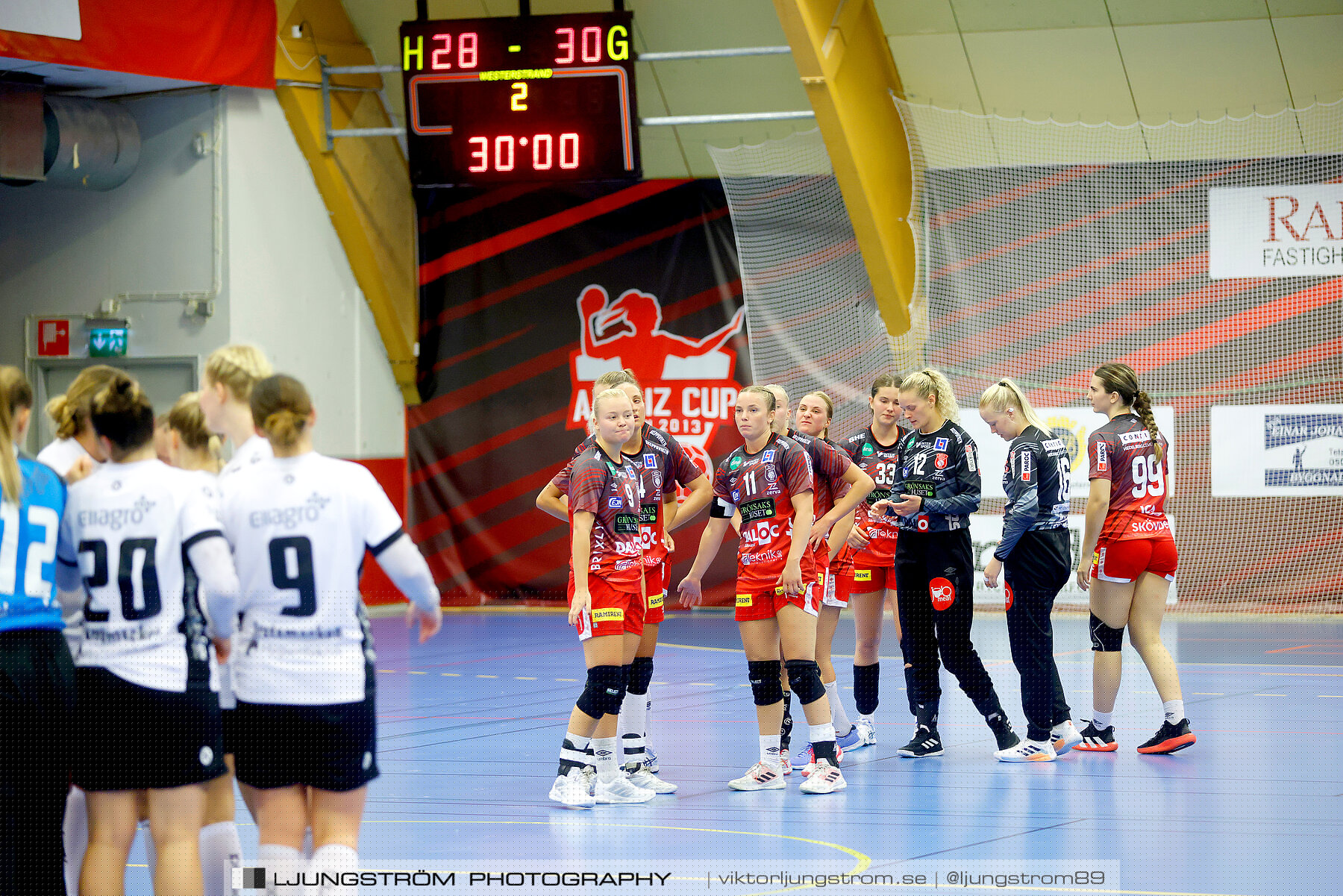 ATG Svenska Cupen Skövde HF-VästeråsIrsta HF 28-30,dam,Skövde Idrottshall,Skövde,Sverige,Handboll,,2022,290400