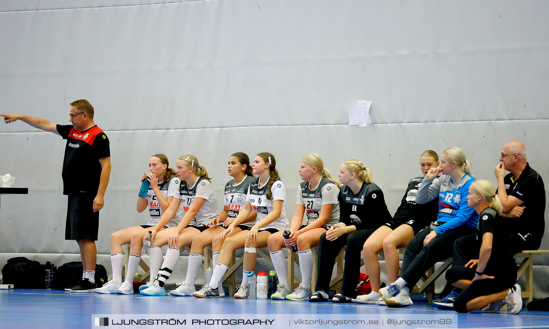 Annliz Cup F16 1 VästeråsIrsta HF-Skövde HF 12-17,dam,Arena Skövde,Skövde,Sverige,Handboll,,2022,290658