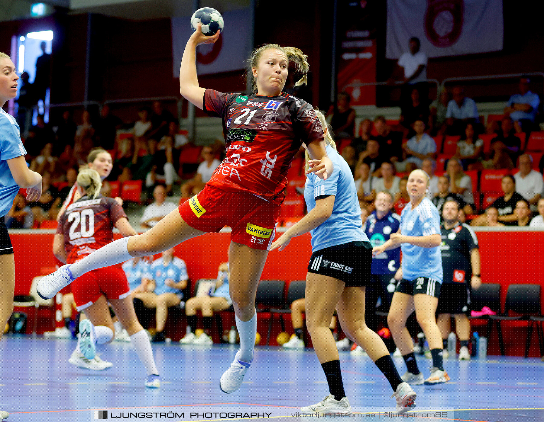 Annliz Cup Superelit Skövde HF-EH Aalborg 28-30,dam,Skövde Idrottshall,Skövde,Sverige,Handboll,,2022,290917