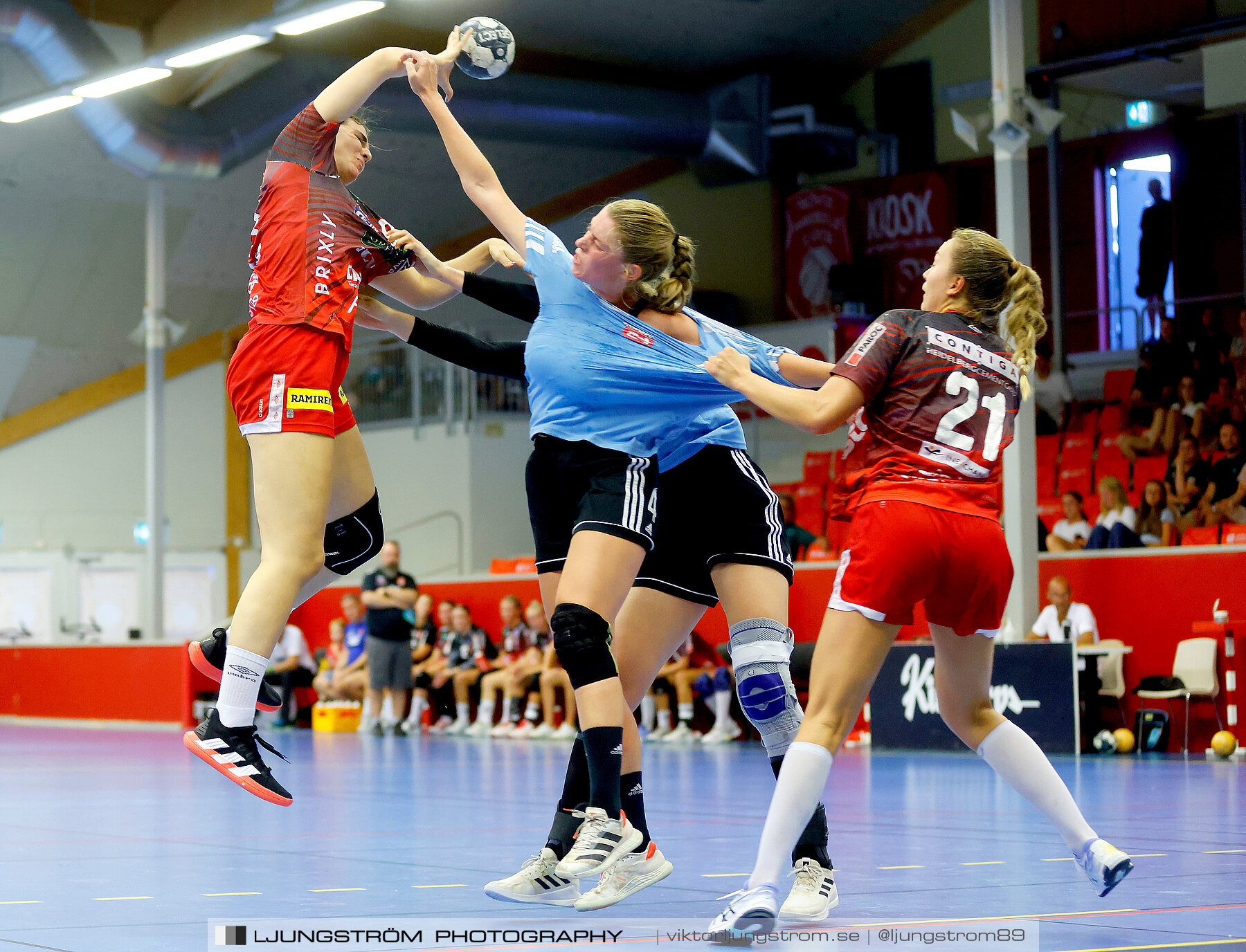 Annliz Cup Superelit Skövde HF-EH Aalborg 28-30,dam,Skövde Idrottshall,Skövde,Sverige,Handboll,,2022,290946