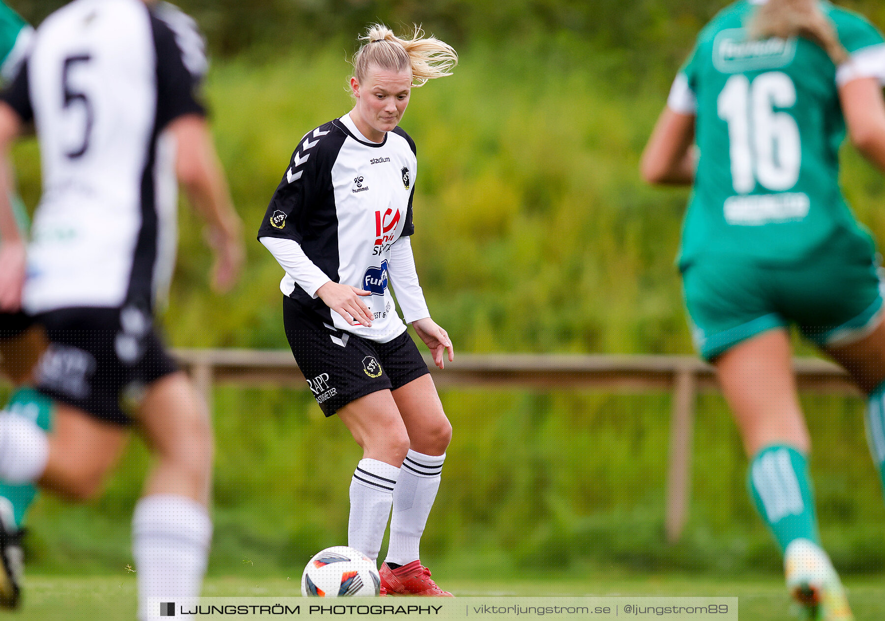 Våmbs IF-Skultorps IF 0-2,dam,Claesborgs IP,Skövde,Sverige,Fotboll,,2022,291010