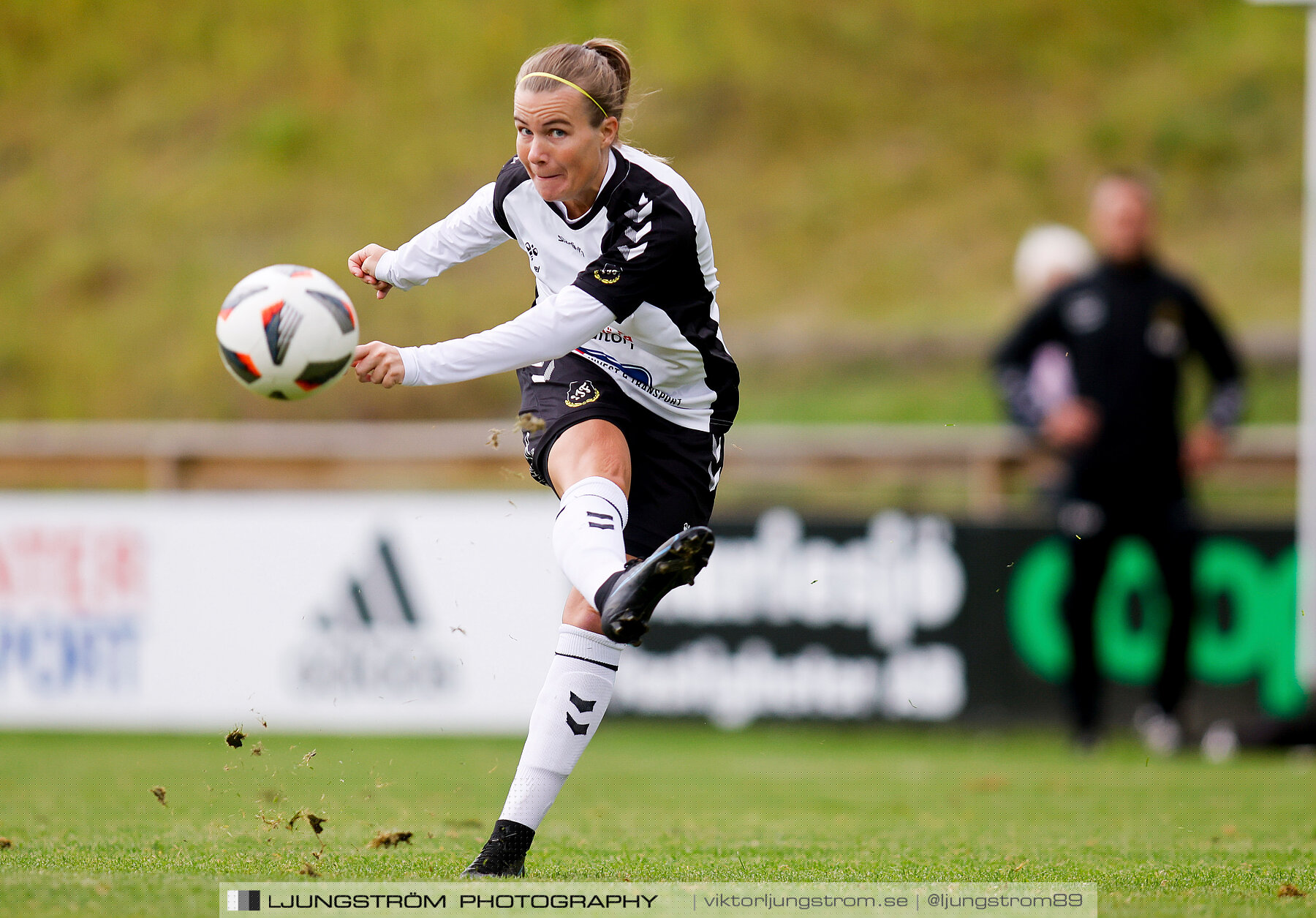 Våmbs IF-Skultorps IF 0-2,dam,Claesborgs IP,Skövde,Sverige,Fotboll,,2022,291071