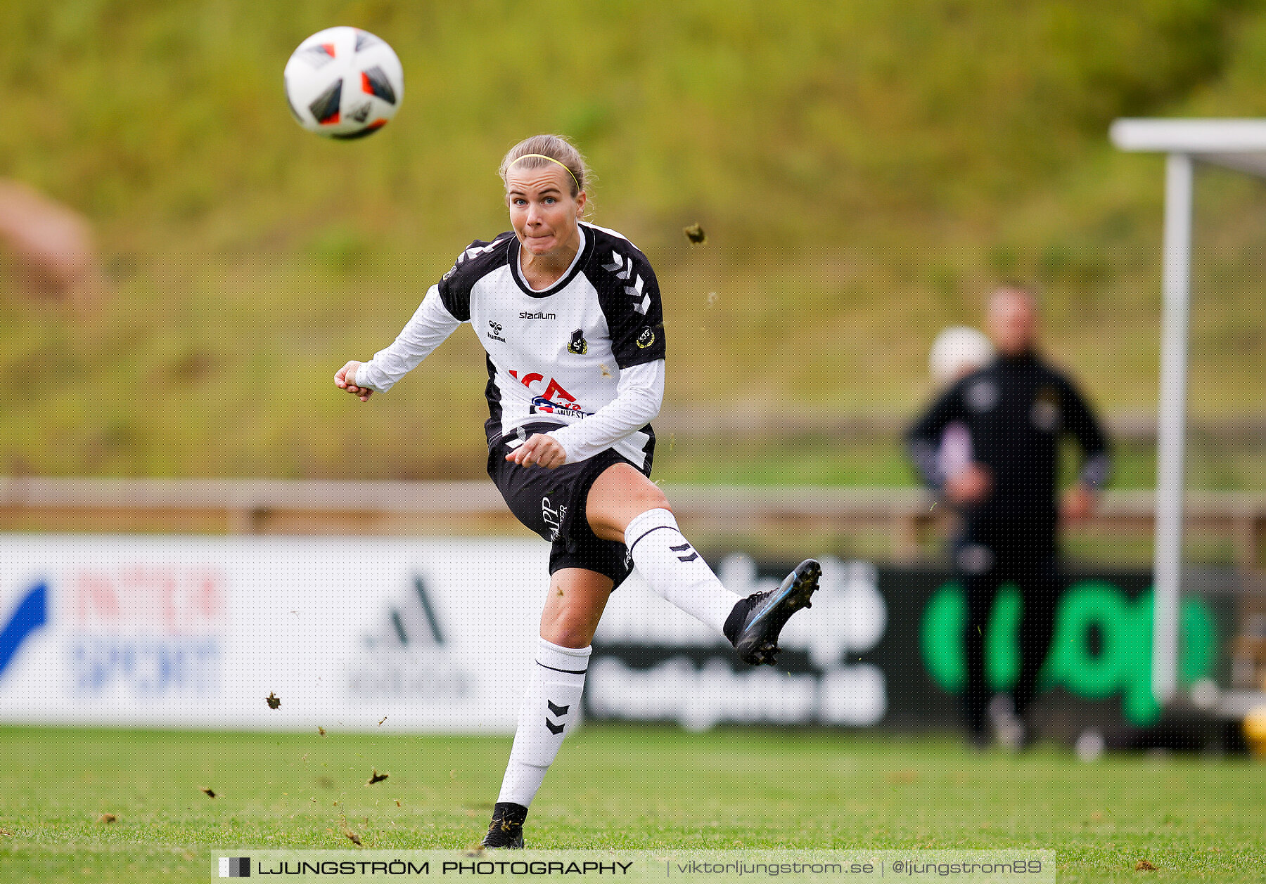 Våmbs IF-Skultorps IF 0-2,dam,Claesborgs IP,Skövde,Sverige,Fotboll,,2022,291073
