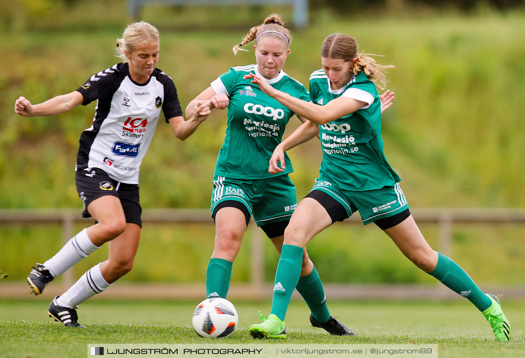 Våmbs IF-Skultorps IF 0-2,dam,Claesborgs IP,Skövde,Sverige,Fotboll,,2022,291143