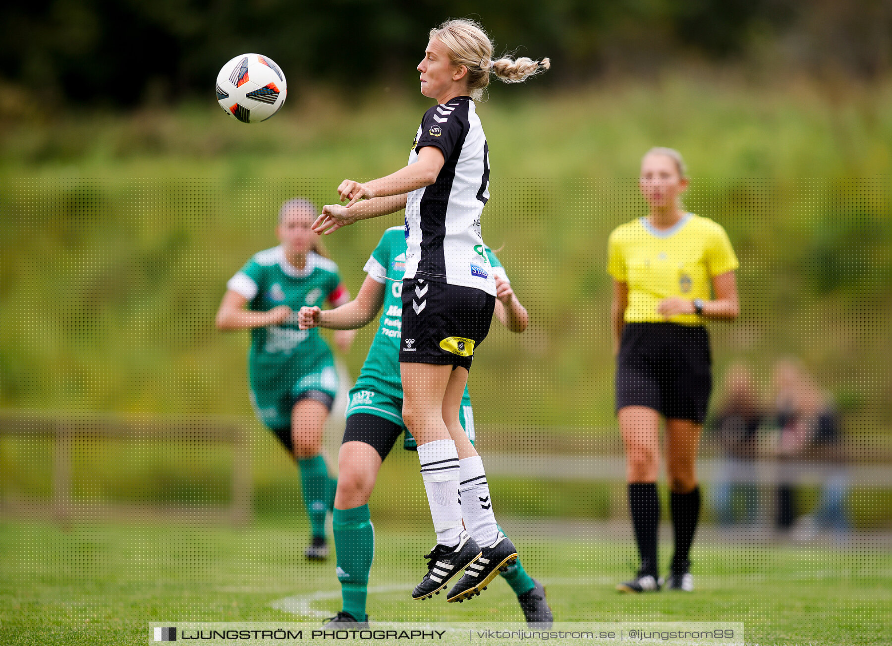 Våmbs IF-Skultorps IF 0-2,dam,Claesborgs IP,Skövde,Sverige,Fotboll,,2022,291192