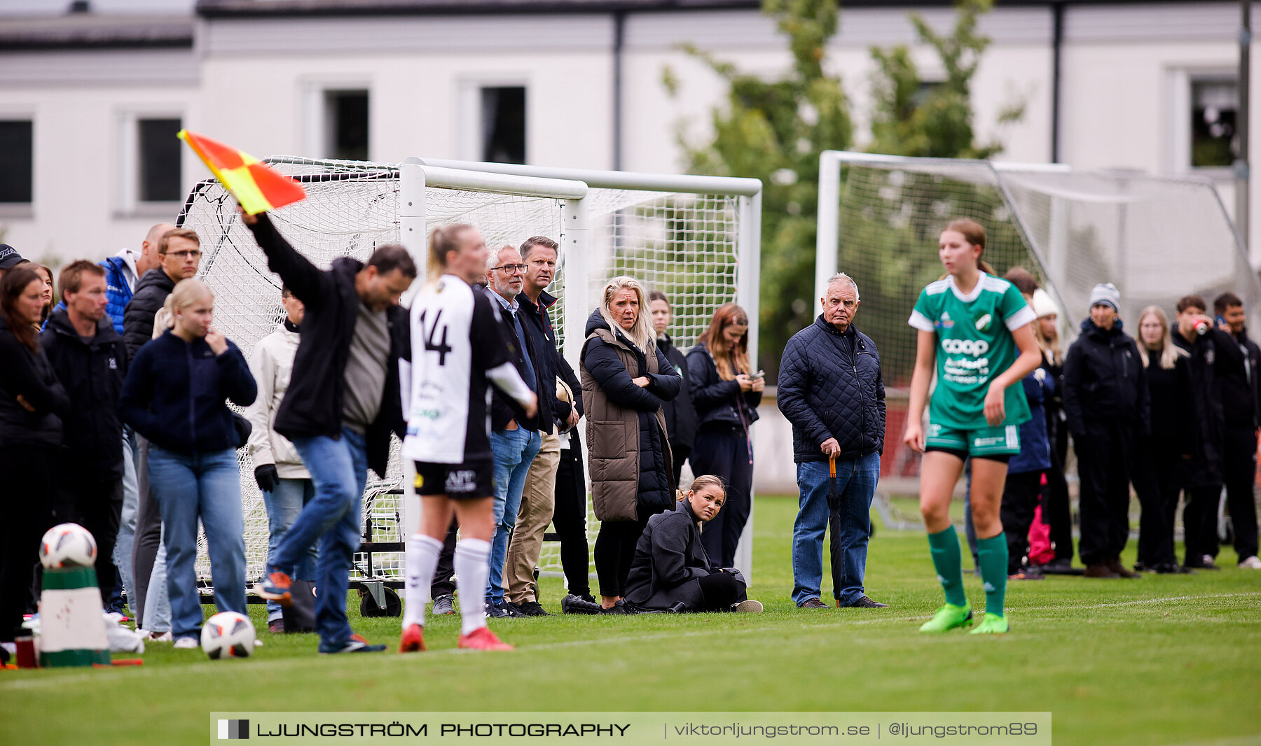 Våmbs IF-Skultorps IF 0-2,dam,Claesborgs IP,Skövde,Sverige,Fotboll,,2022,291223