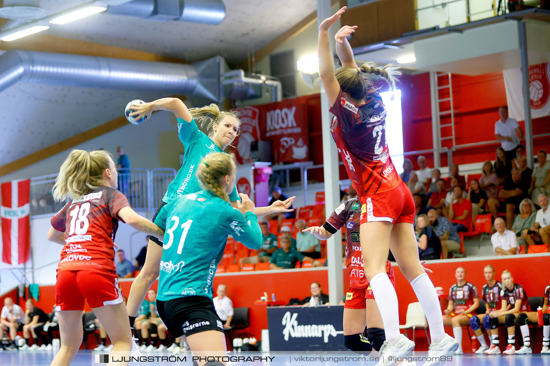 Annliz Cup Superelit Skövde HF-Viborg HK 21-40,dam,Skövde Idrottshall,Skövde,Sverige,Handboll,,2022,291646