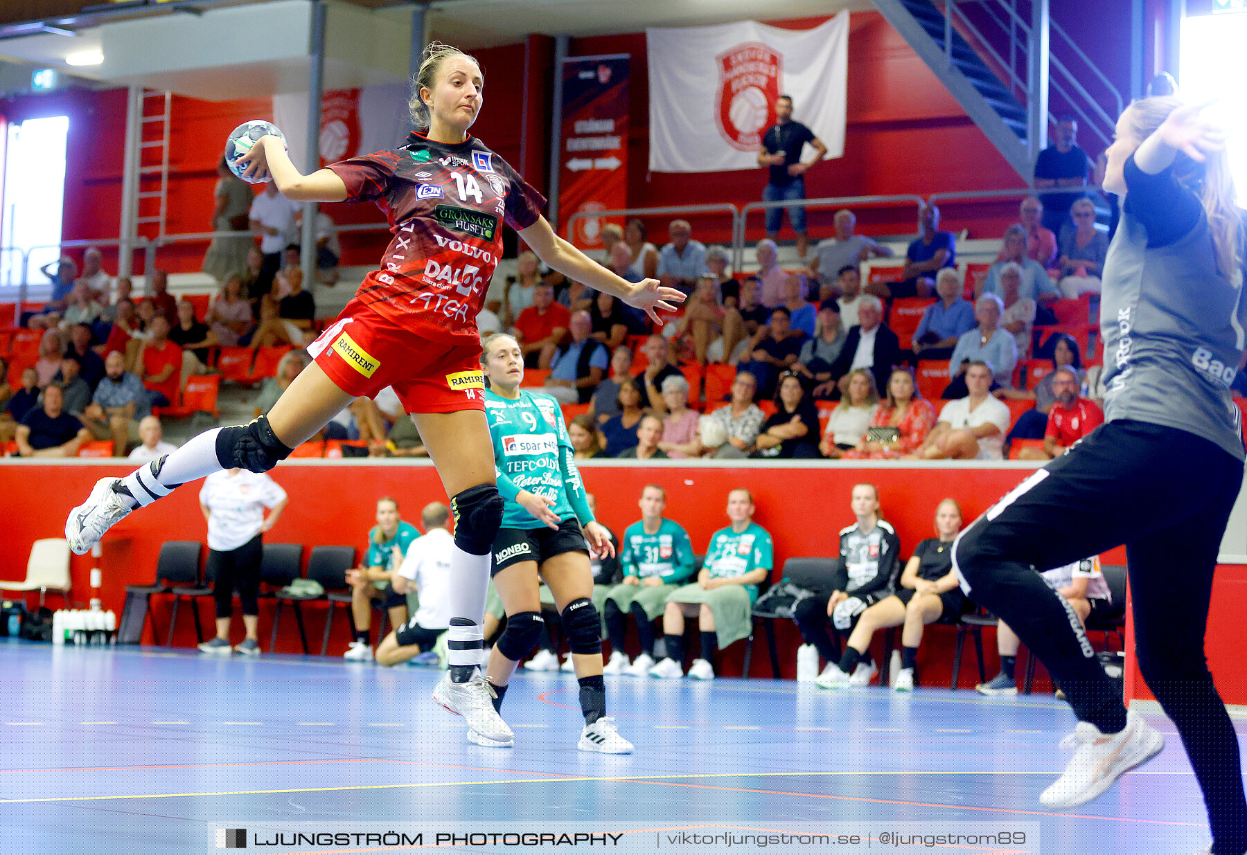 Annliz Cup Superelit Skövde HF-Viborg HK 21-40,dam,Skövde Idrottshall,Skövde,Sverige,Handboll,,2022,291671