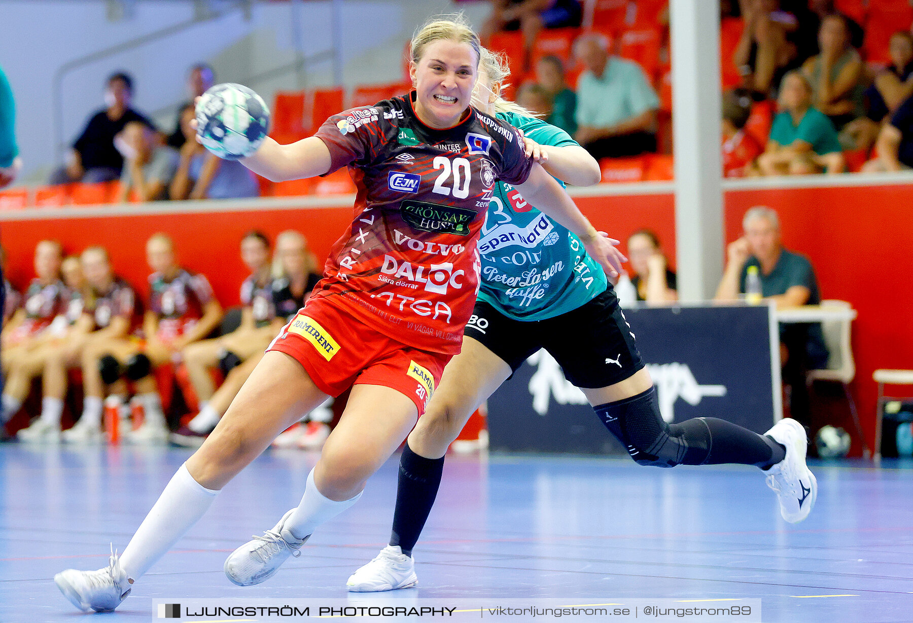 Annliz Cup Superelit Skövde HF-Viborg HK 21-40,dam,Skövde Idrottshall,Skövde,Sverige,Handboll,,2022,291730