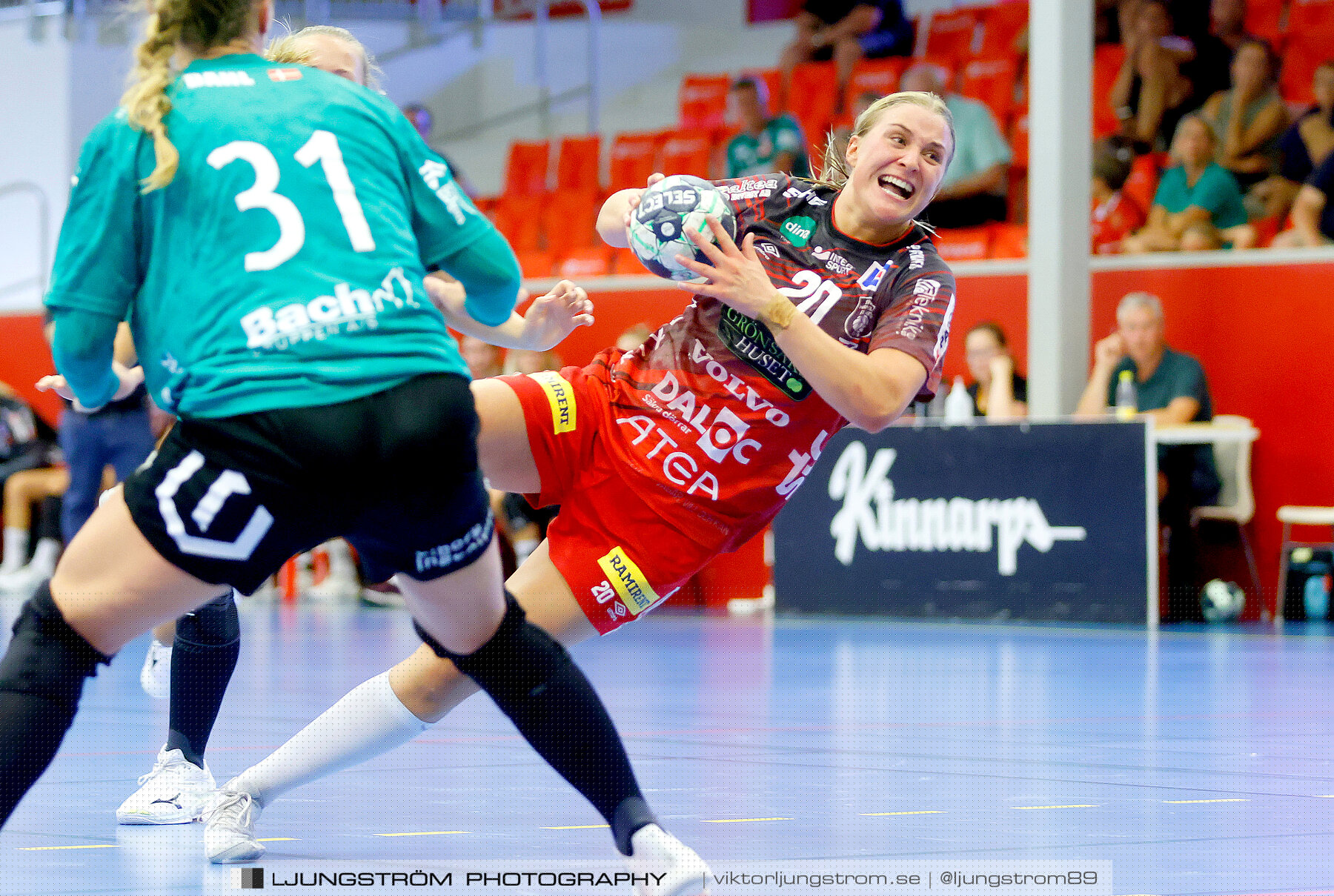 Annliz Cup Superelit Skövde HF-Viborg HK 21-40,dam,Skövde Idrottshall,Skövde,Sverige,Handboll,,2022,291732