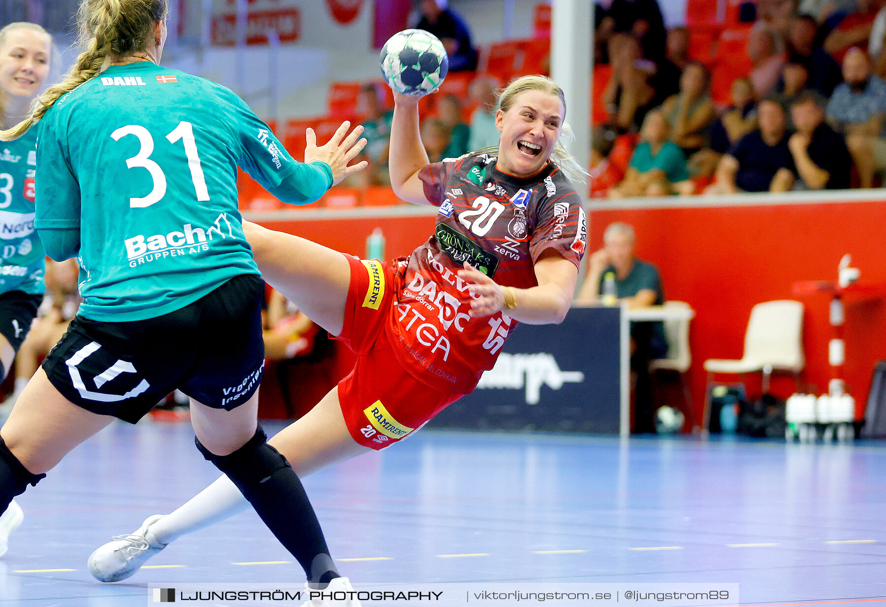 Annliz Cup Superelit Skövde HF-Viborg HK 21-40,dam,Skövde Idrottshall,Skövde,Sverige,Handboll,,2022,291733