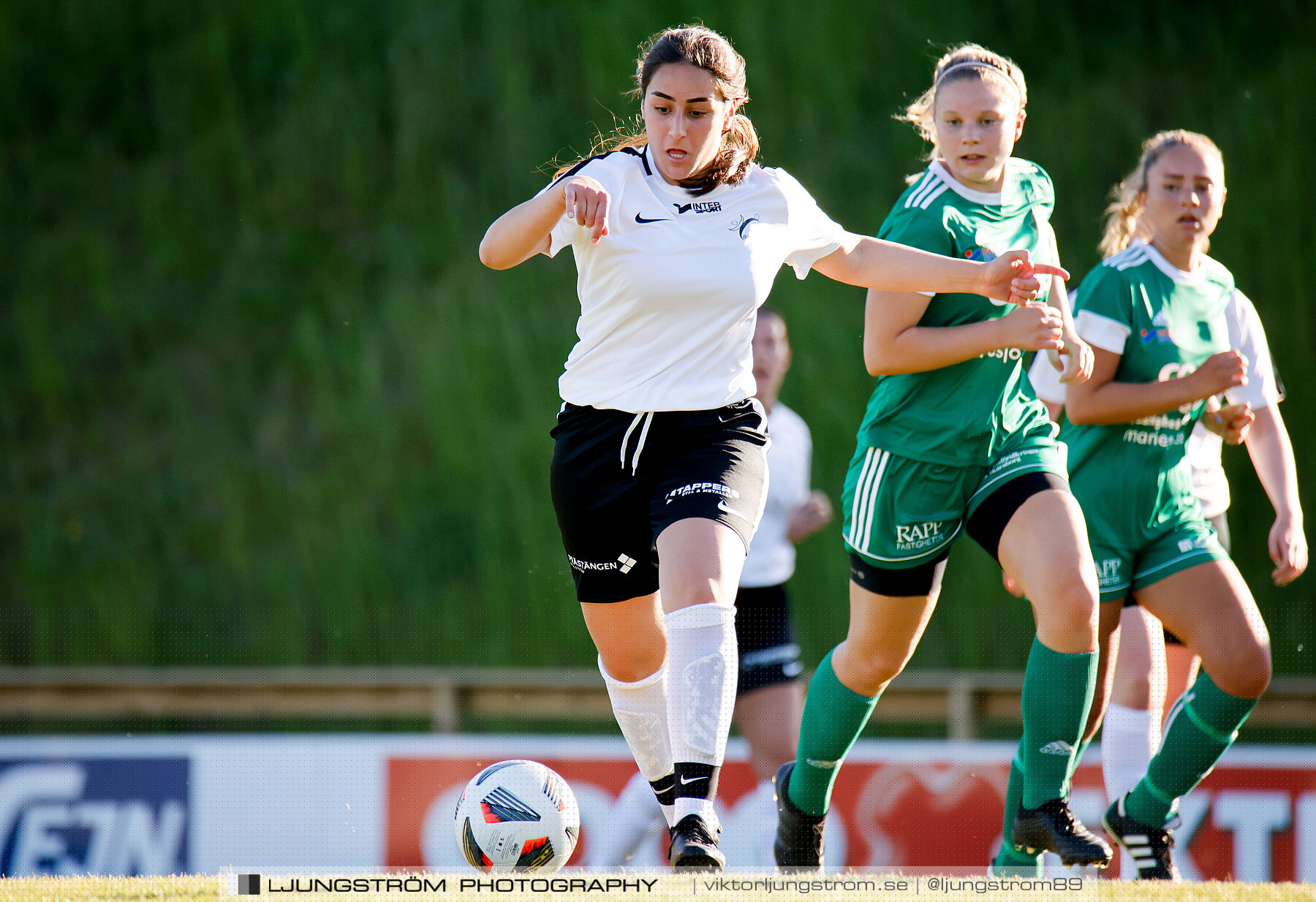 Träningsmatch Våmbs IF-Skövde KIK 1-4,dam,Claesborgs IP,Skövde,Sverige,Fotboll,,2021,292162
