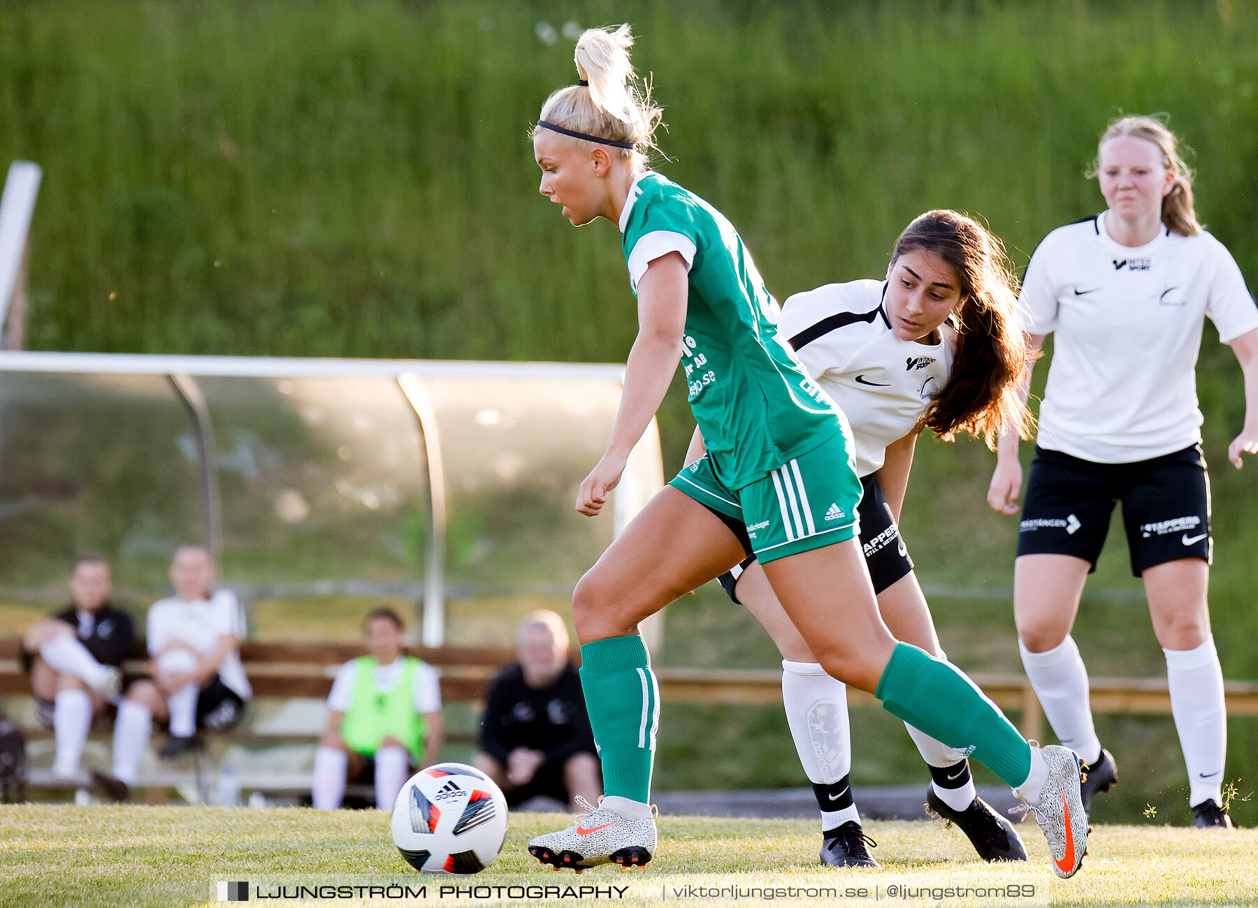 Träningsmatch Våmbs IF-Skövde KIK 1-4,dam,Claesborgs IP,Skövde,Sverige,Fotboll,,2021,292216