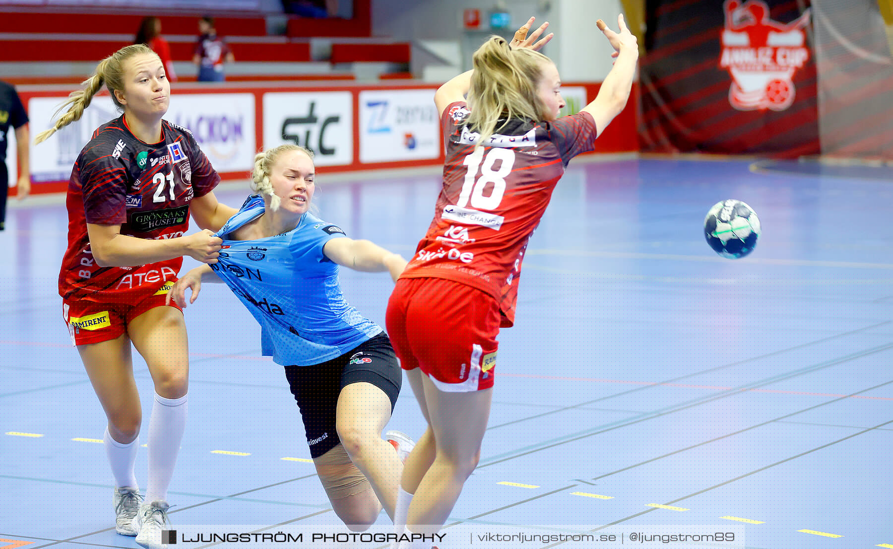 Annliz Cup Superelit Skövde HF-Aarhus United 23-31,dam,Skövde Idrottshall,Skövde,Sverige,Handboll,,2022,293890