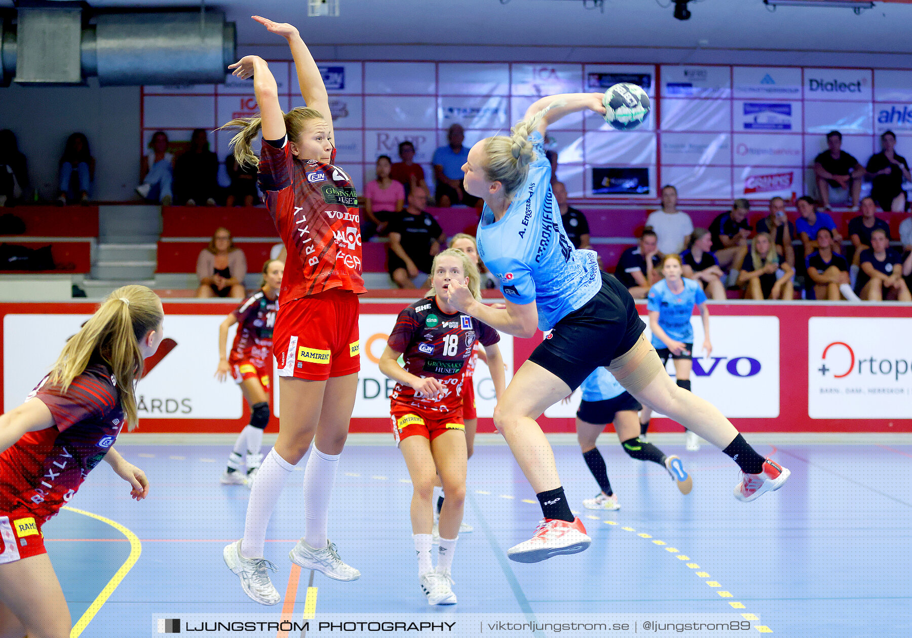 Annliz Cup Superelit Skövde HF-Aarhus United 23-31,dam,Skövde Idrottshall,Skövde,Sverige,Handboll,,2022,293937