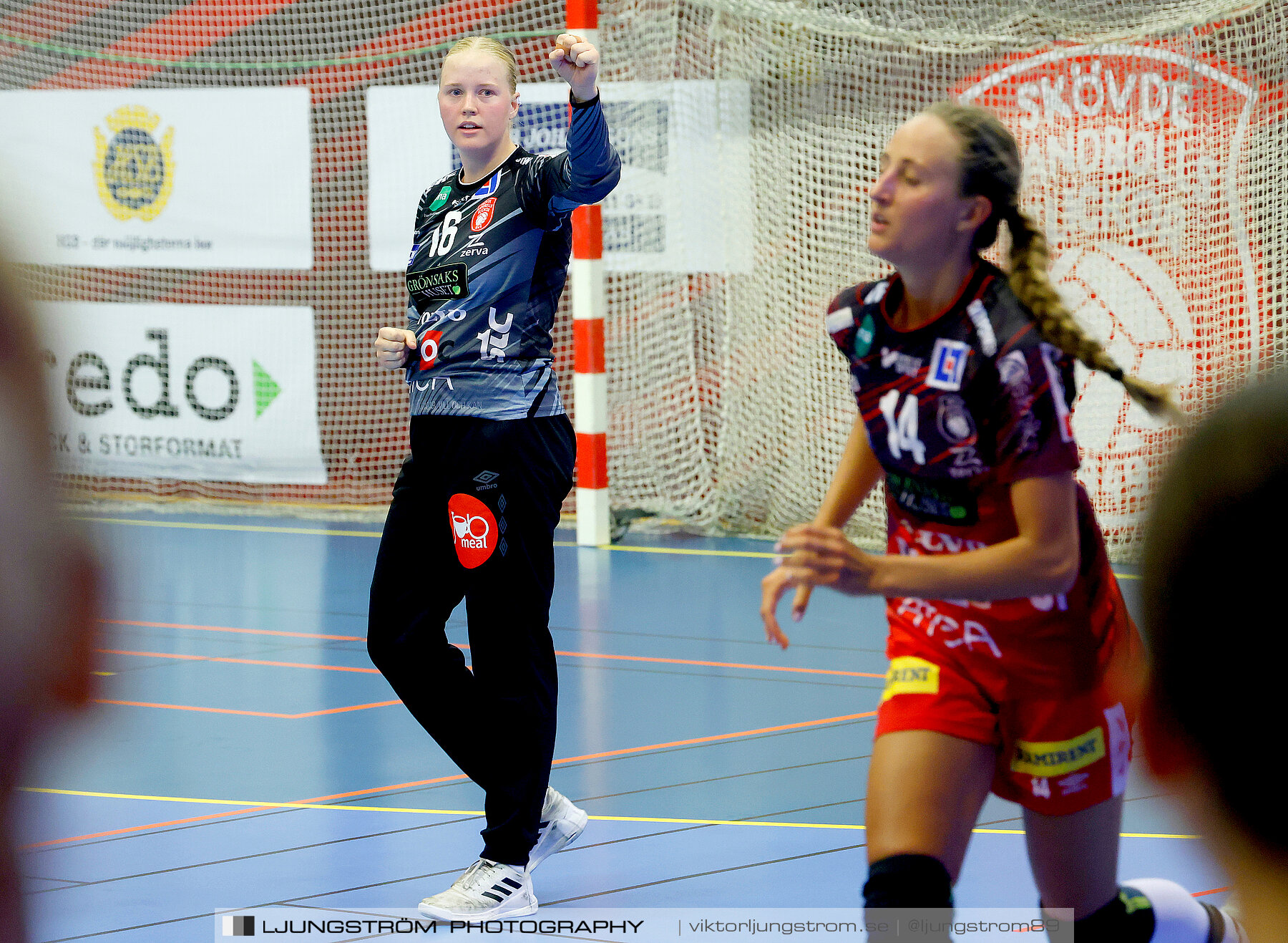 Annliz Cup Superelit Skövde HF-Aarhus United 23-31,dam,Skövde Idrottshall,Skövde,Sverige,Handboll,,2022,294009