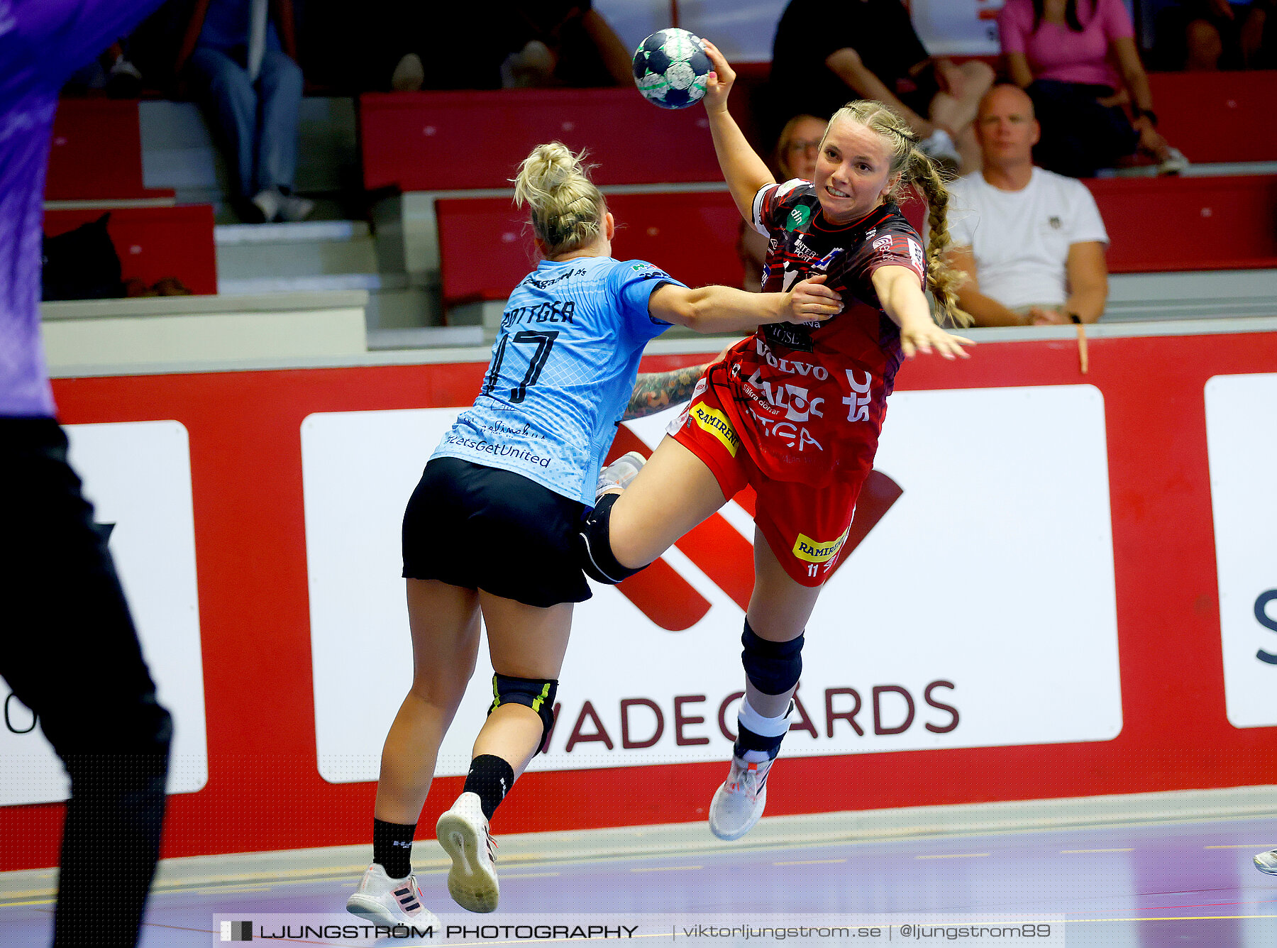 Annliz Cup Superelit Skövde HF-Aarhus United 23-31,dam,Skövde Idrottshall,Skövde,Sverige,Handboll,,2022,294063