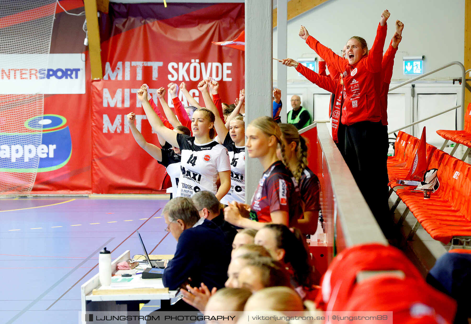 ATG Svenska Cupen Skövde HF-Lödde Vikings HK 1/8-final 1 44-24,dam,Skövde Idrottshall,Skövde,Sverige,Handboll,,2022,294082