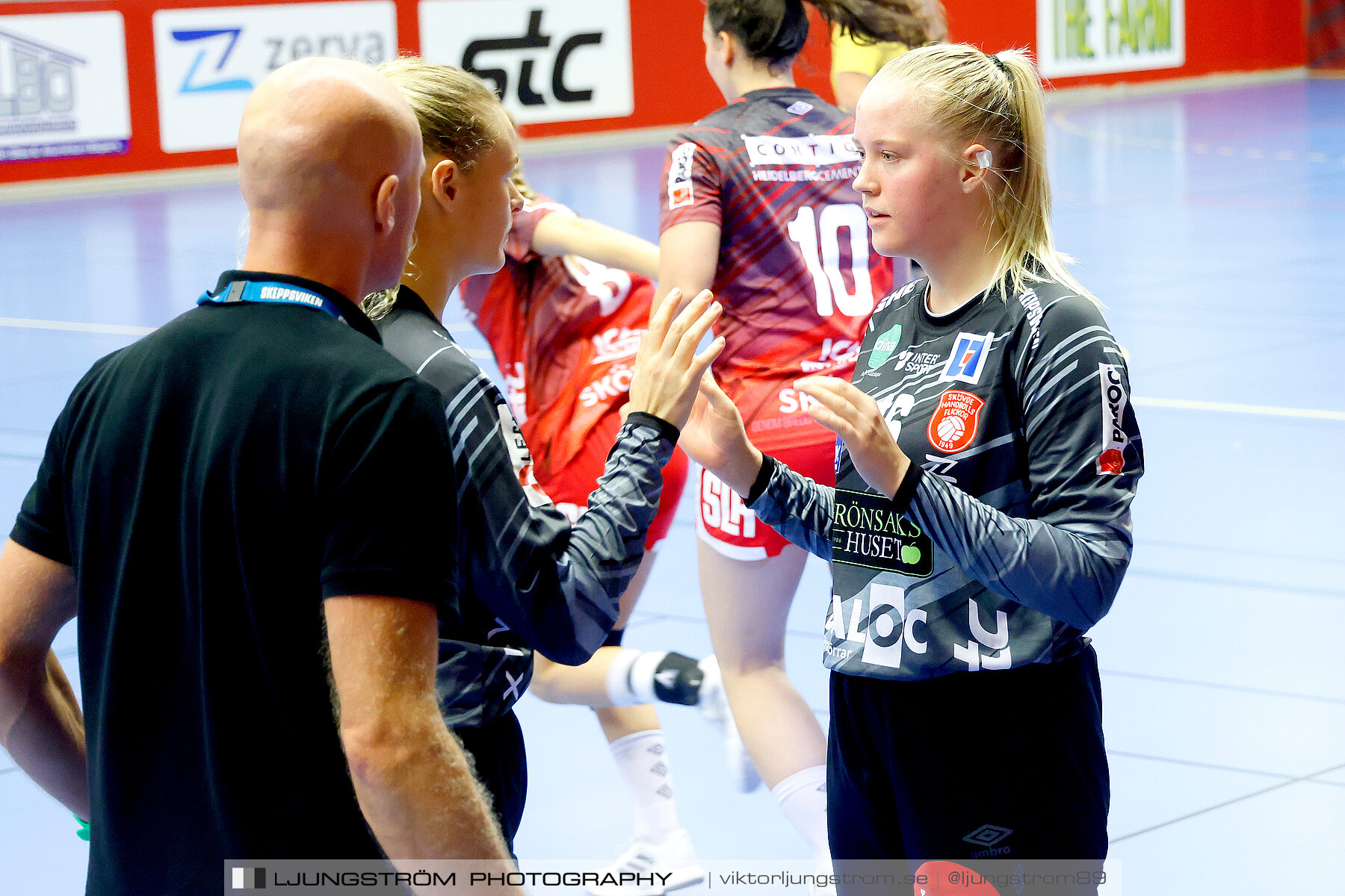 ATG Svenska Cupen Skövde HF-Lödde Vikings HK 1/8-final 1 44-24,dam,Skövde Idrottshall,Skövde,Sverige,Handboll,,2022,294088