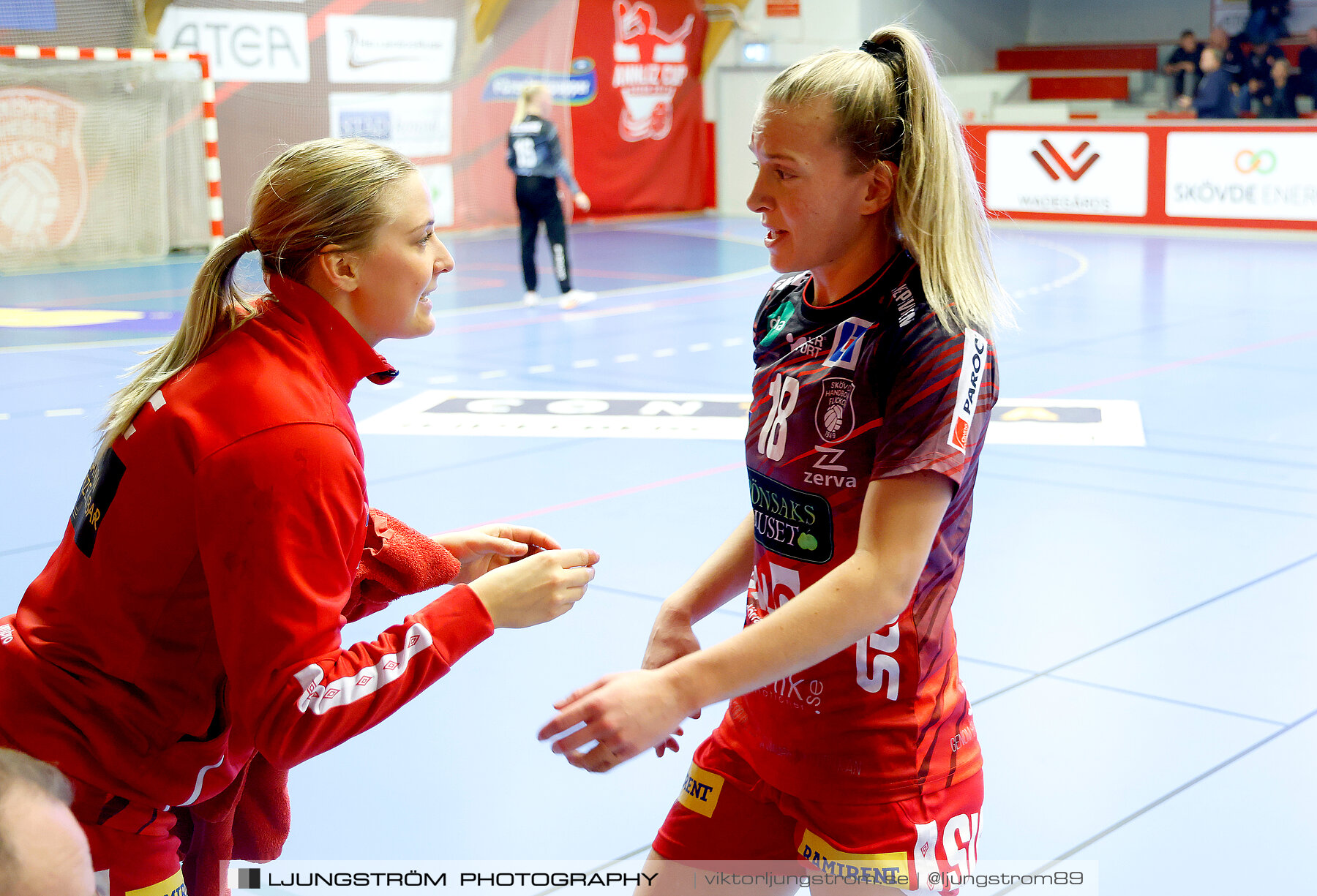 ATG Svenska Cupen Skövde HF-Lödde Vikings HK 1/8-final 1 44-24,dam,Skövde Idrottshall,Skövde,Sverige,Handboll,,2022,294113