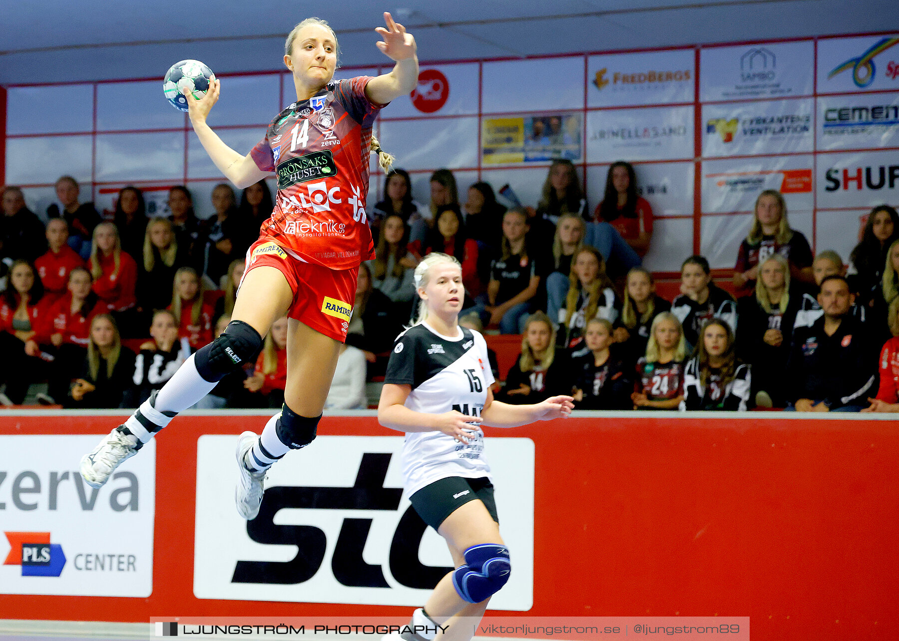 ATG Svenska Cupen Skövde HF-Lödde Vikings HK 1/8-final 1 44-24,dam,Skövde Idrottshall,Skövde,Sverige,Handboll,,2022,294133