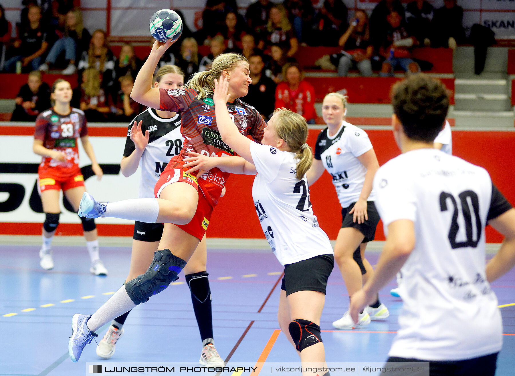 ATG Svenska Cupen Skövde HF-Lödde Vikings HK 1/8-final 1 44-24,dam,Skövde Idrottshall,Skövde,Sverige,Handboll,,2022,294165