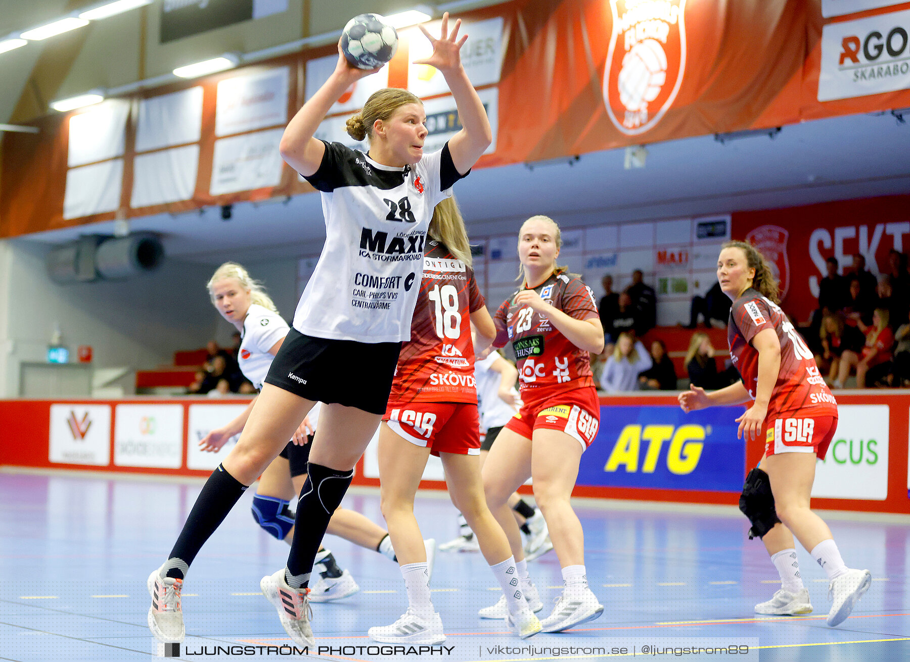 ATG Svenska Cupen Skövde HF-Lödde Vikings HK 1/8-final 1 44-24,dam,Skövde Idrottshall,Skövde,Sverige,Handboll,,2022,294186