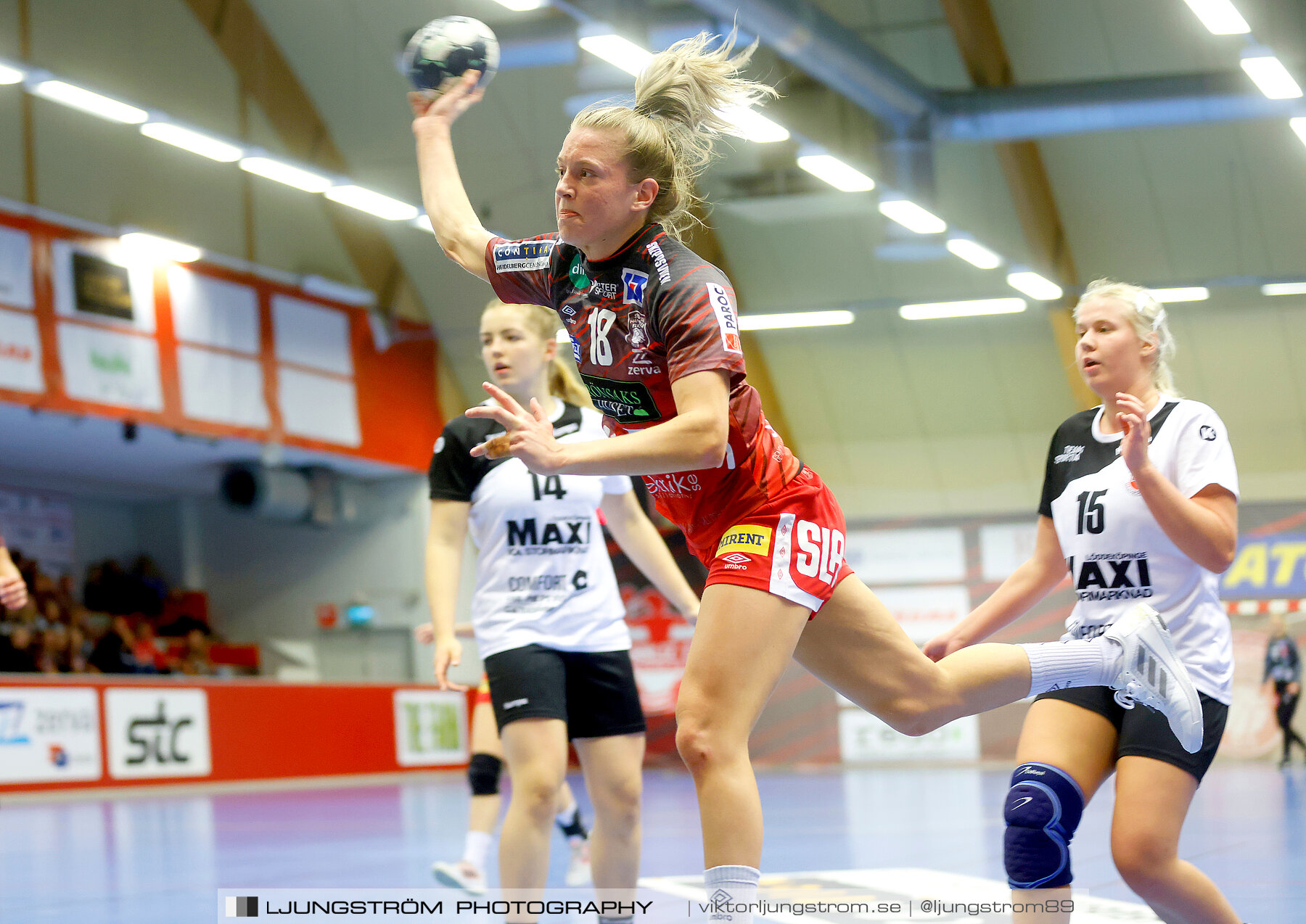 ATG Svenska Cupen Skövde HF-Lödde Vikings HK 1/8-final 1 44-24,dam,Skövde Idrottshall,Skövde,Sverige,Handboll,,2022,294223