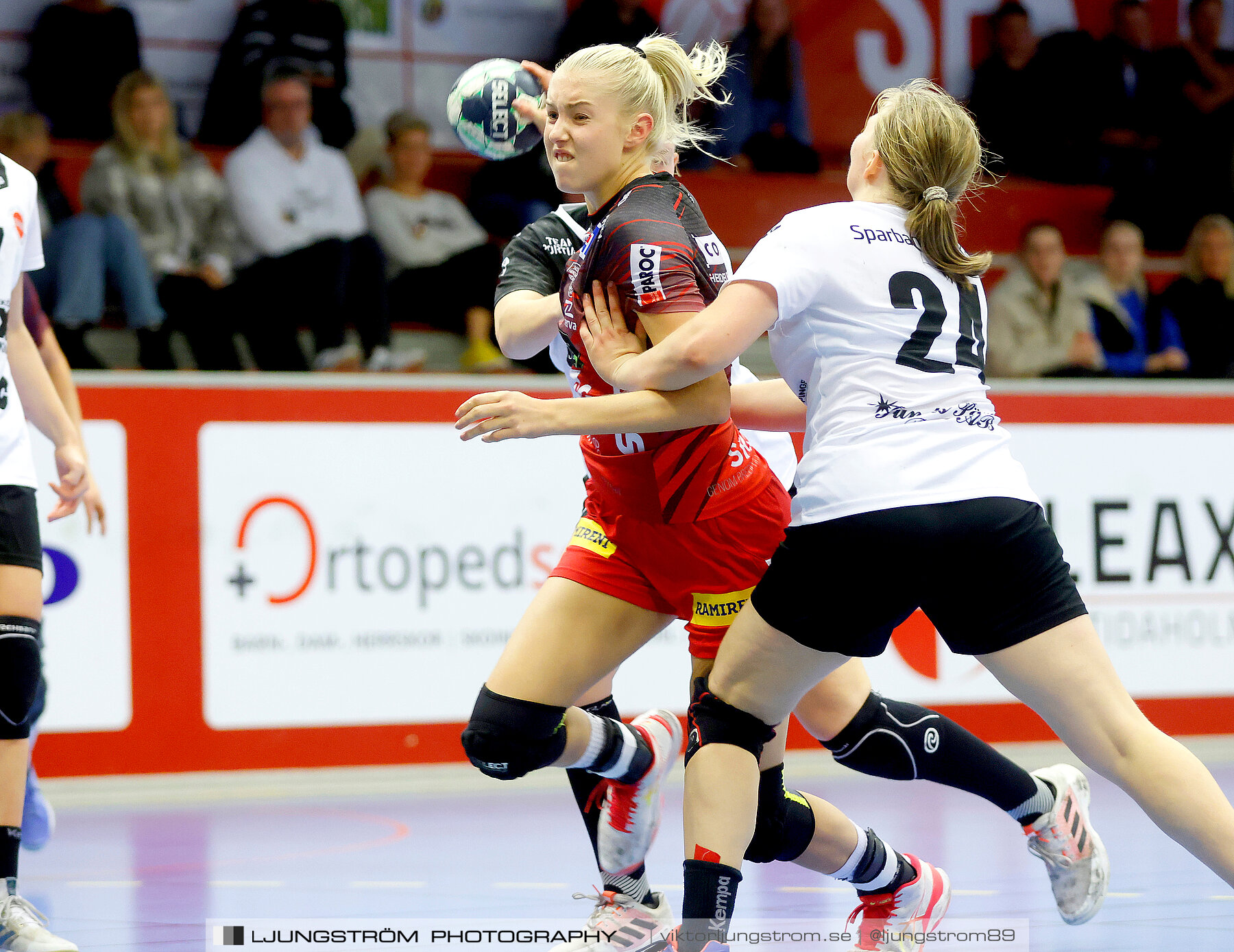 ATG Svenska Cupen Skövde HF-Lödde Vikings HK 1/8-final 1 44-24,dam,Skövde Idrottshall,Skövde,Sverige,Handboll,,2022,294237