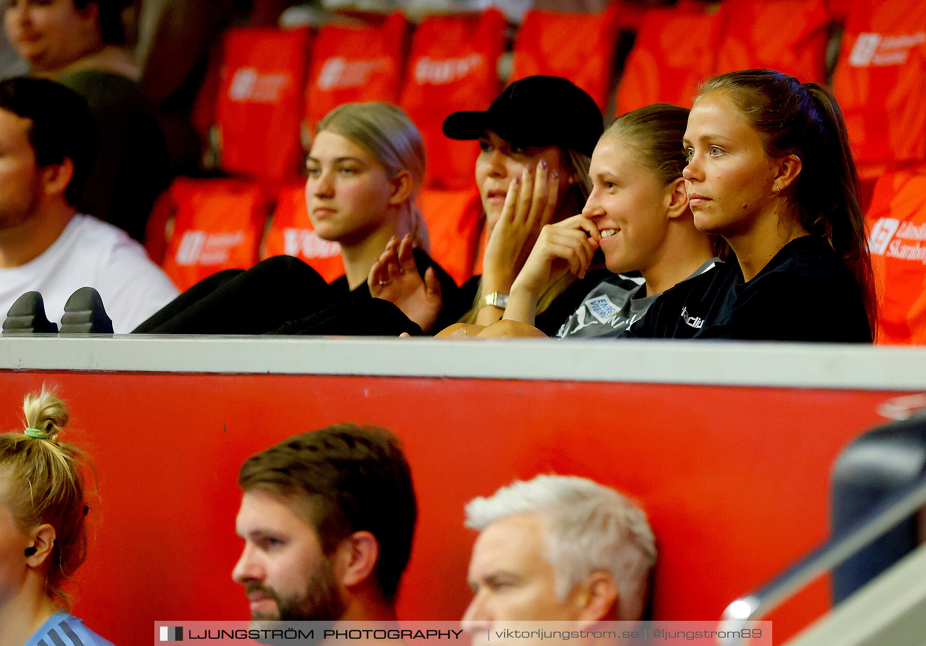 Annliz Cup Superelit IK Sävehof-Aarhus United 24-30,dam,Skövde Idrottshall,Skövde,Sverige,Handboll,,2022,294286