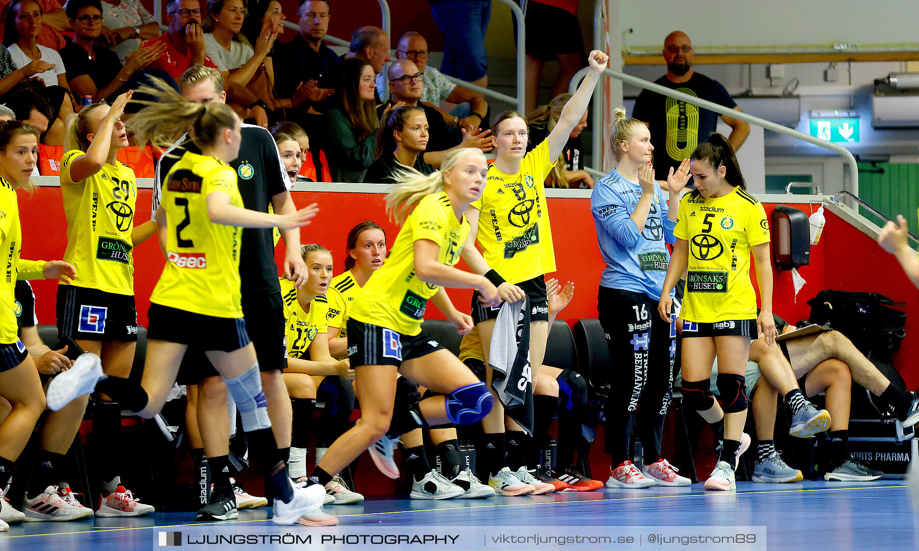 Annliz Cup Superelit IK Sävehof-Aarhus United 24-30,dam,Skövde Idrottshall,Skövde,Sverige,Handboll,,2022,294317