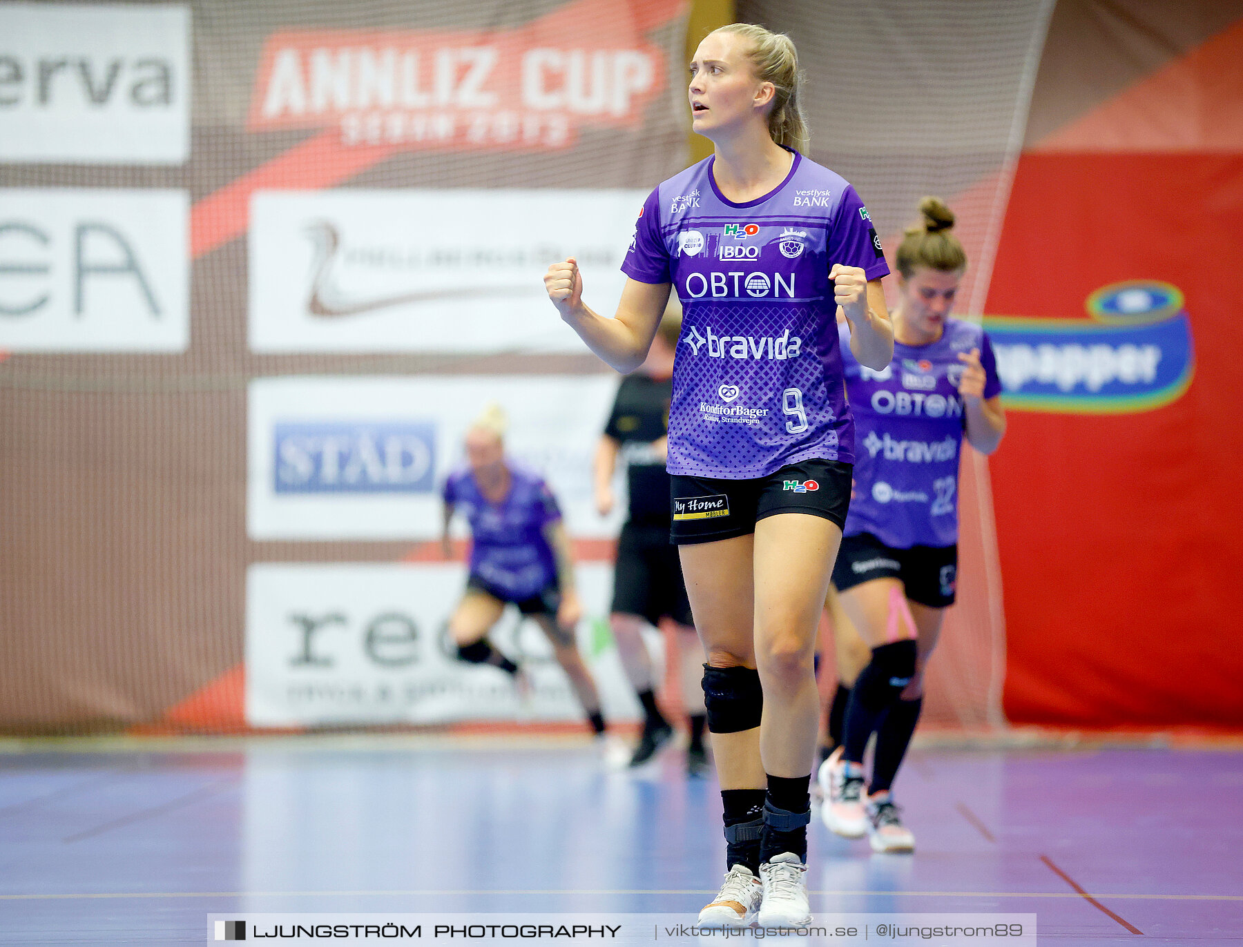 Annliz Cup Superelit IK Sävehof-Aarhus United 24-30,dam,Skövde Idrottshall,Skövde,Sverige,Handboll,,2022,294329